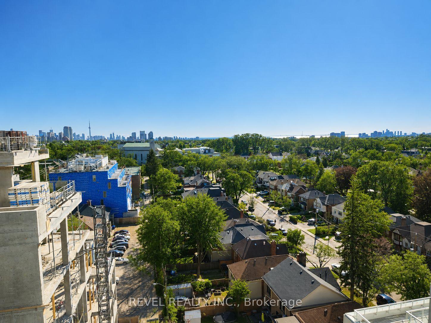 Photo 6 of Unit 1601, 2020 Bathurst Street, Toronto, Humewood-Cedarvale — HOMEH