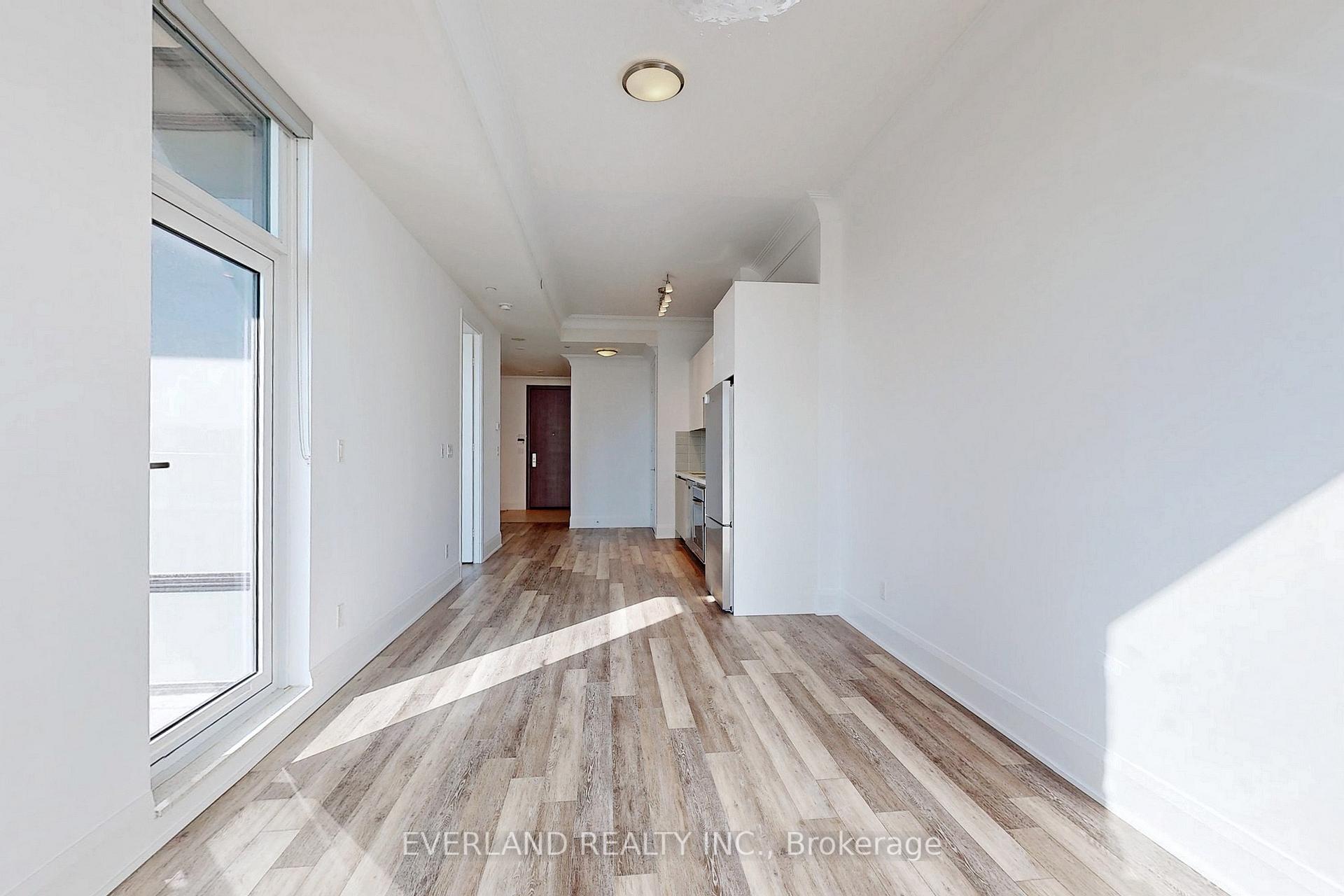 Photo 14 of Unit 206, 15 Water Walk Drive, Markham, Unionville — HOMEH