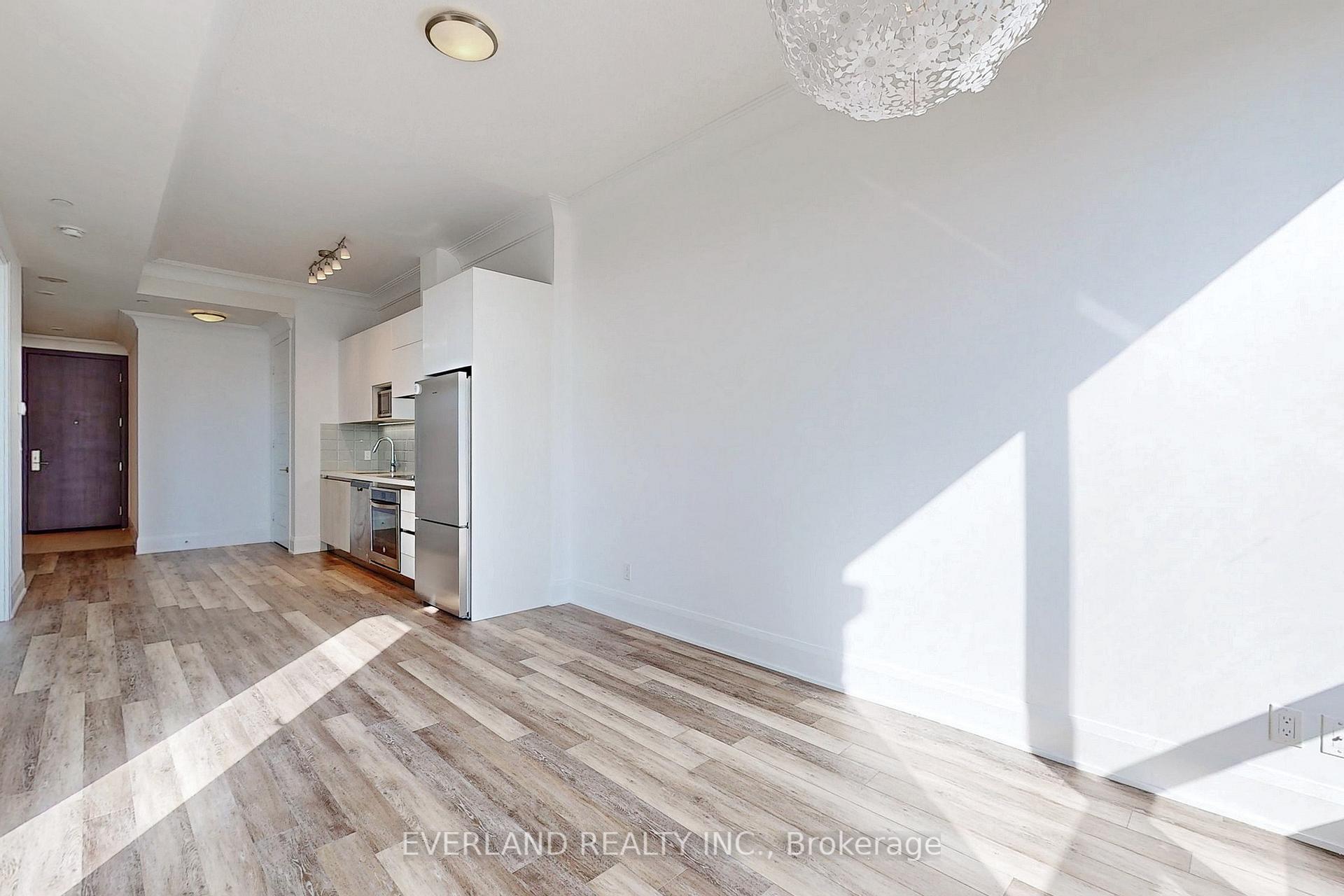Photo 17 of Unit 206, 15 Water Walk Drive, Markham, Unionville — HOMEH