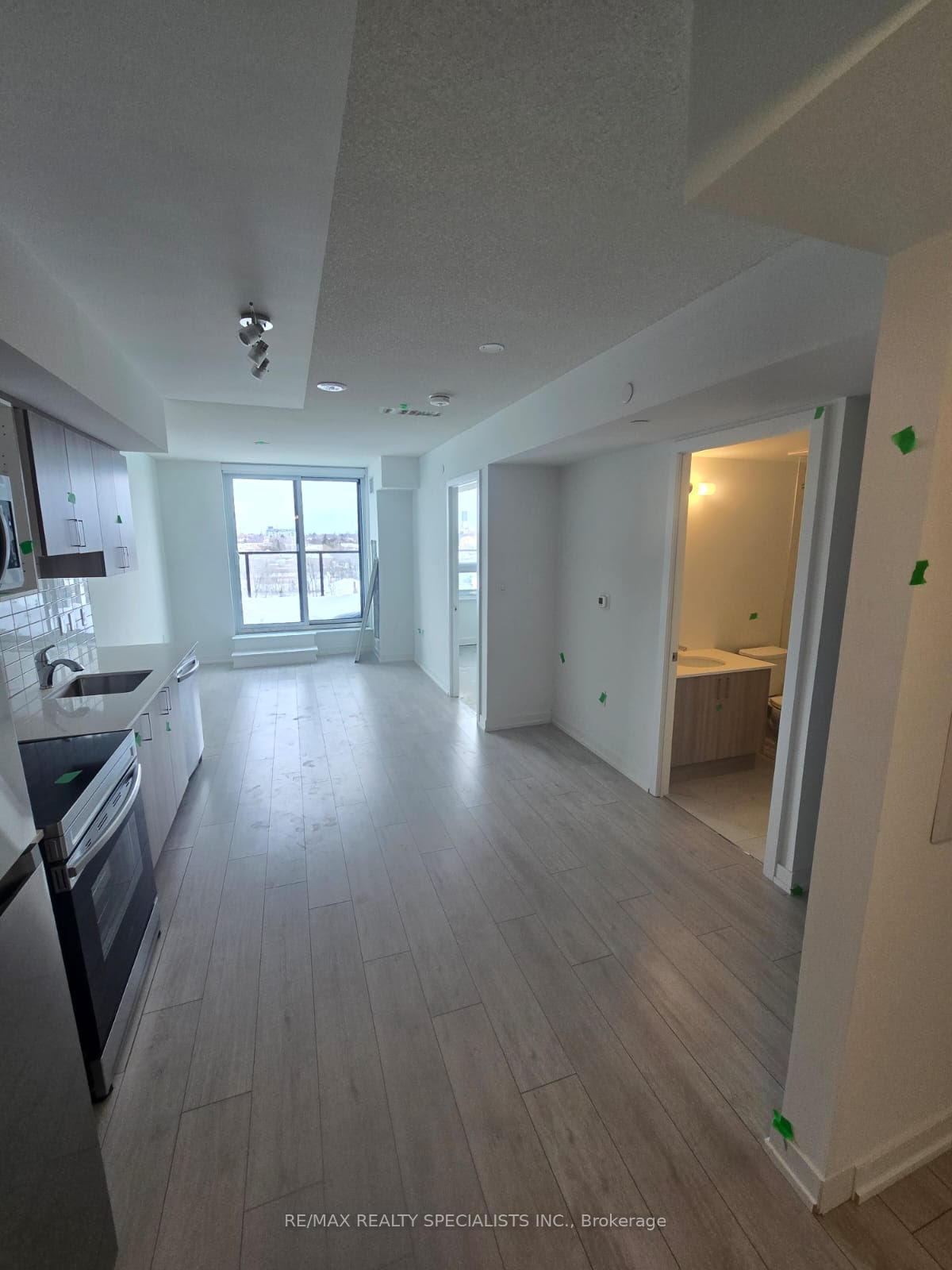 Photo 7 of Unit 809, 556 Marlee Avenue, North York, Yorkdale-Glen Park — HOMEH