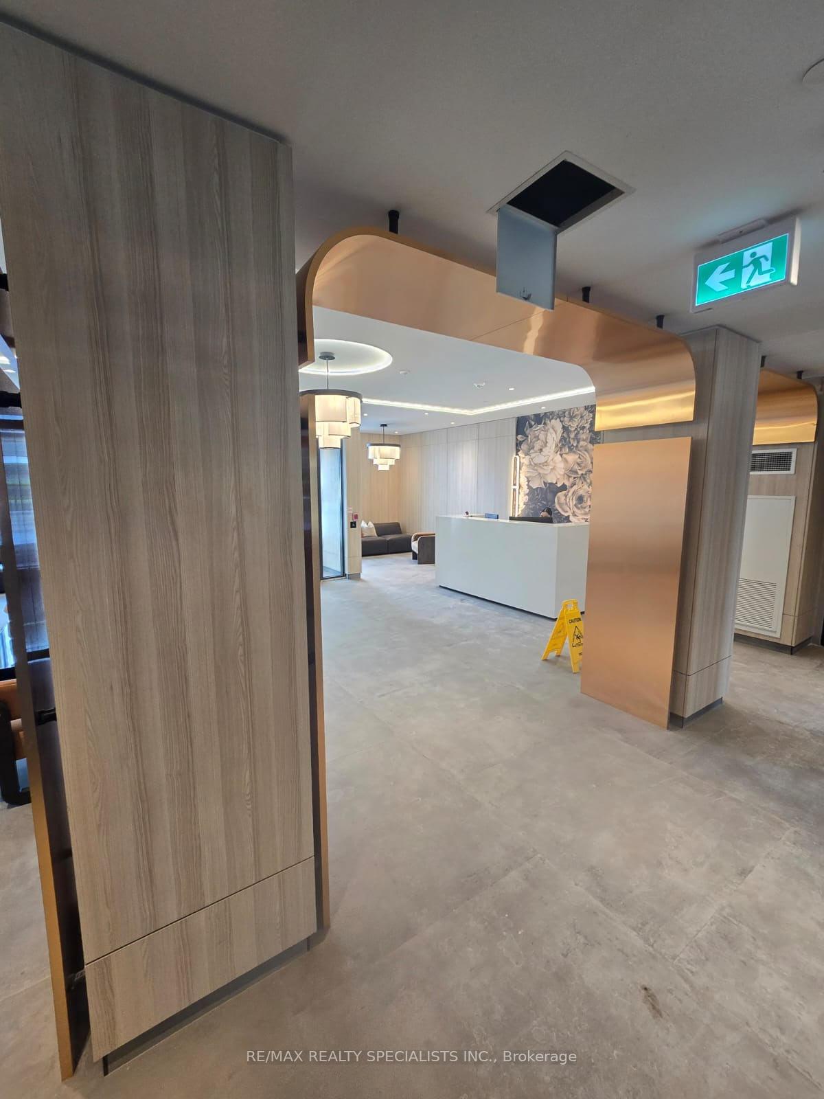 Photo 10 of Unit 809, 556 Marlee Avenue, North York, Yorkdale-Glen Park — HOMEH