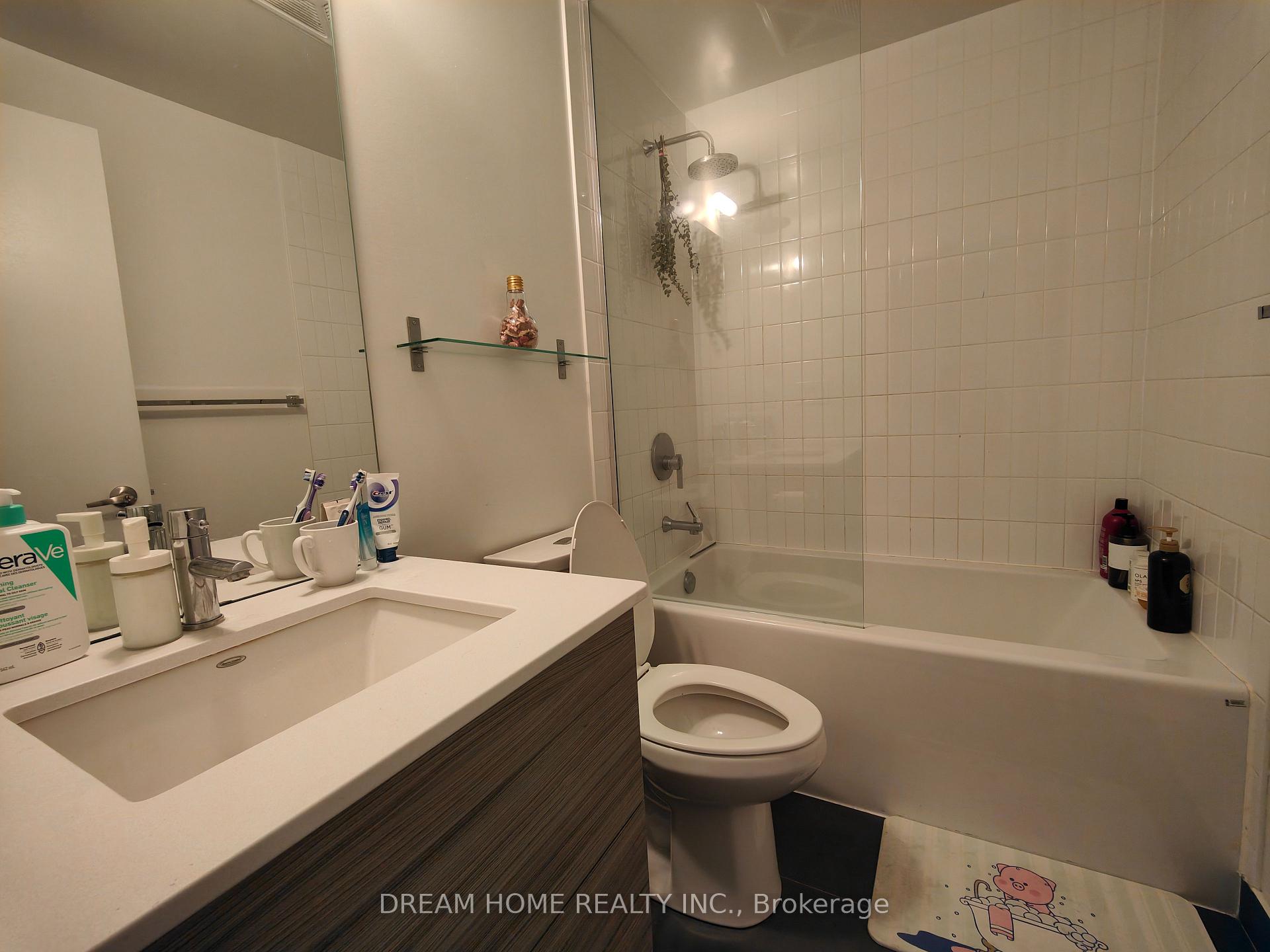 Photo 7 of Unit 1109, 210 Simcoe Street, Toronto, University — HOMEH