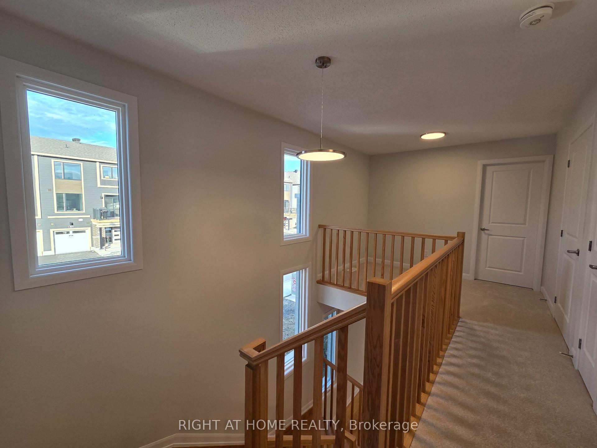 Photo 12 of 232 Bankside Way, Ottawa, Barrhaven - Half Moon Bay — HOMEH