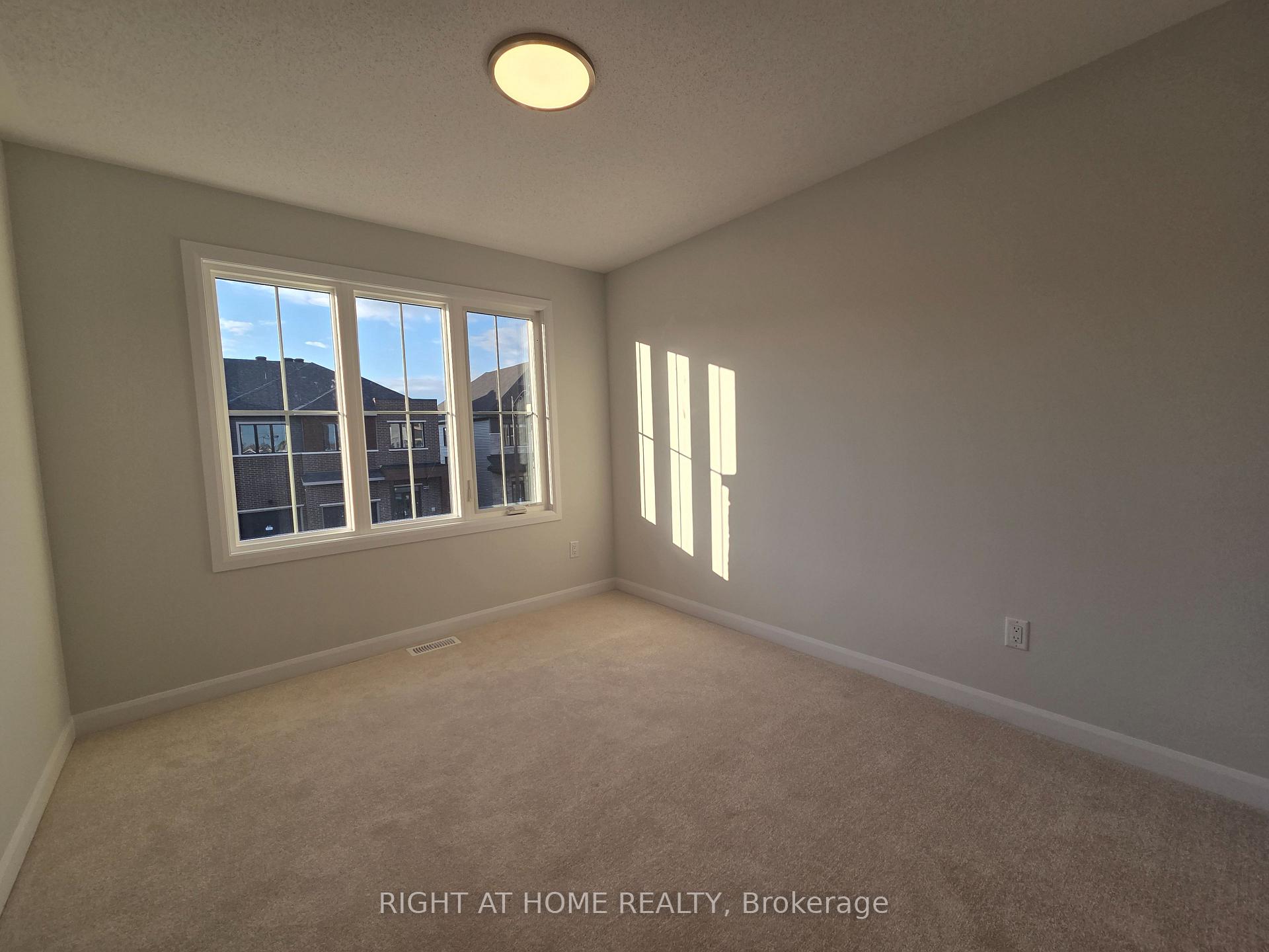Photo 15 of 232 Bankside Way, Ottawa, Barrhaven - Half Moon Bay — HOMEH