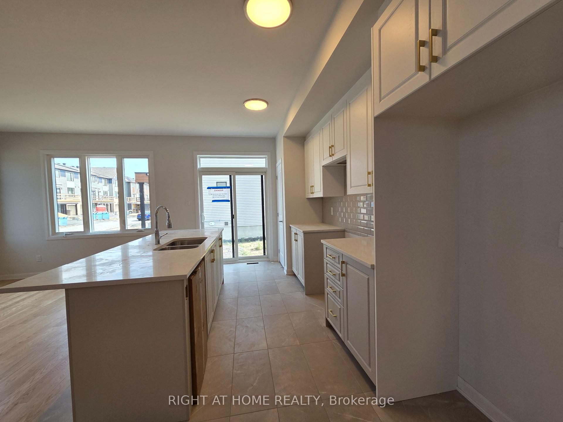Photo 24 of 232 Bankside Way, Ottawa, Barrhaven - Half Moon Bay — HOMEH