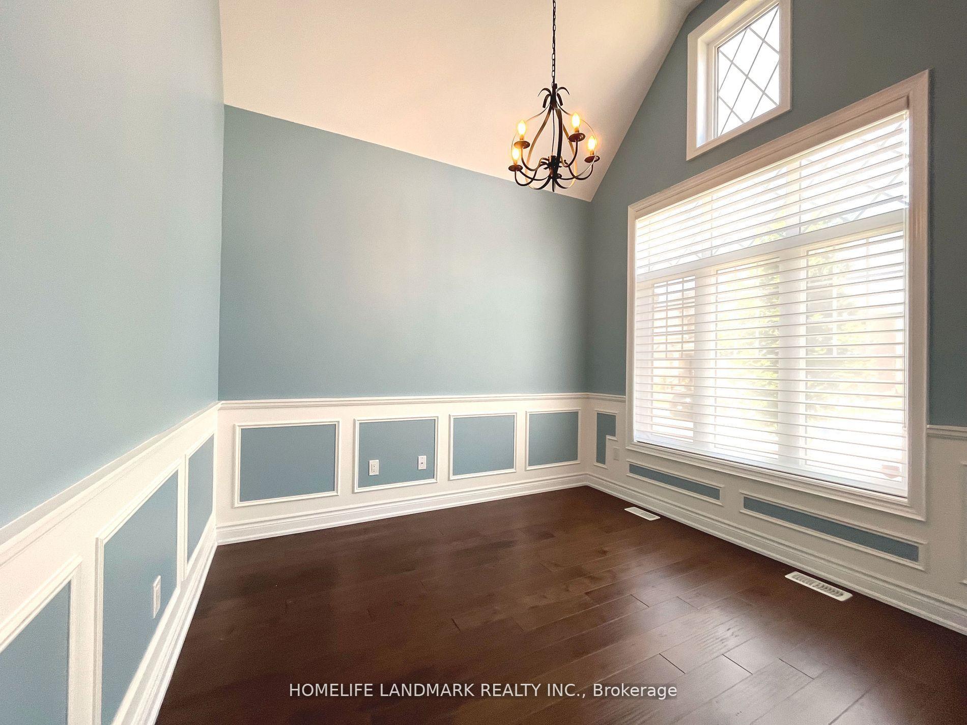 Photo 3 of 39 Larkin Avenue, King, Nobleton — HOMEH