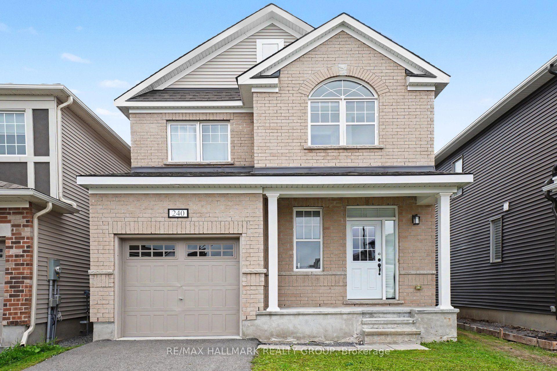 Photo 3 of 240 Sweetvalley Drive, Ottawa, Avalon West — HOMEH