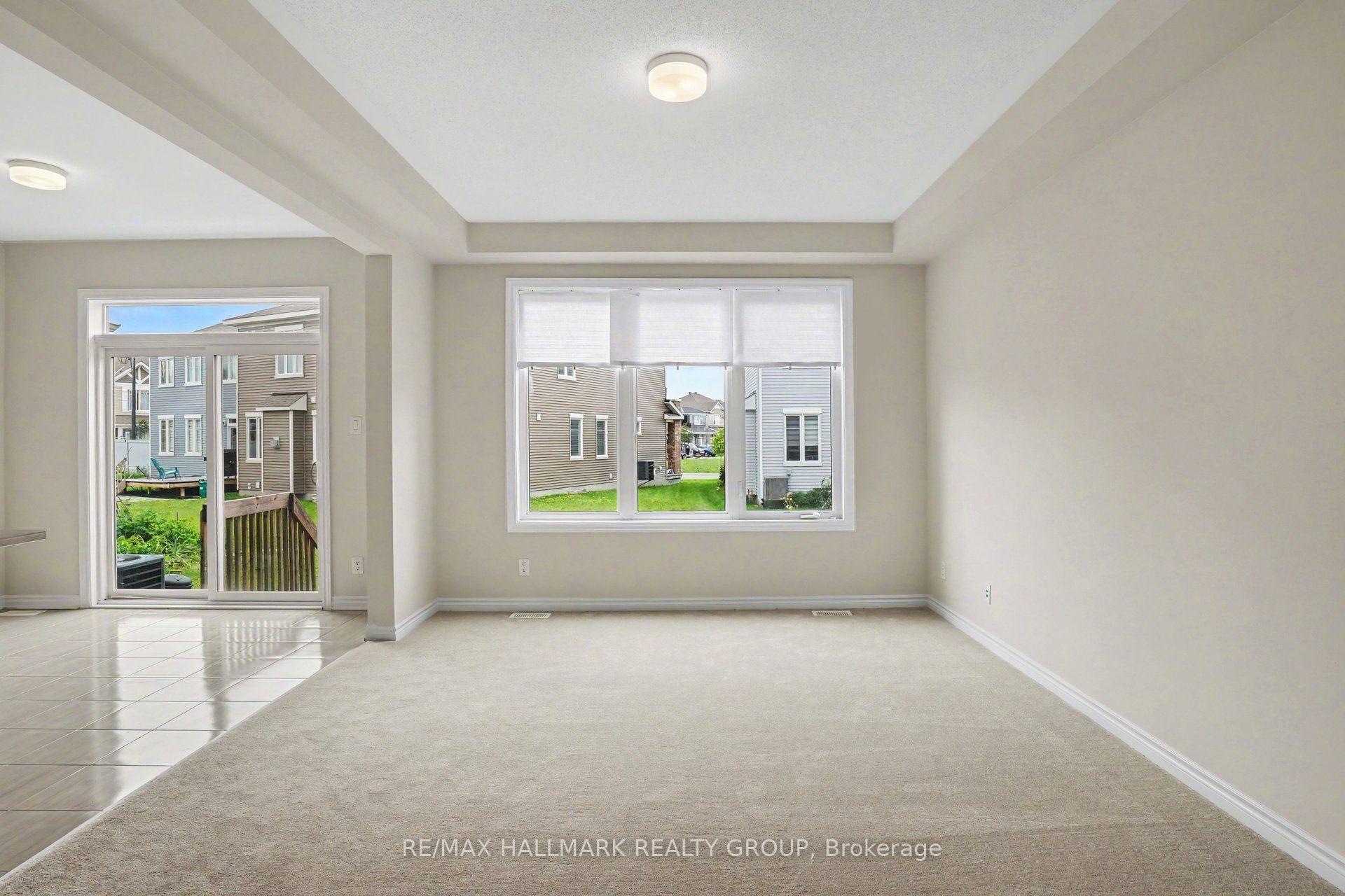 Photo 6 of 240 Sweetvalley Drive, Ottawa, Avalon West — HOMEH