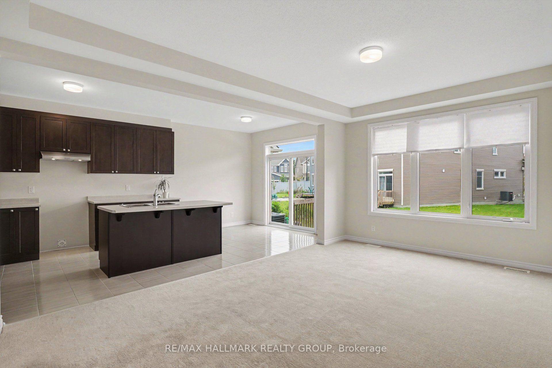 Photo 17 of 240 Sweetvalley Drive, Ottawa, Avalon West — HOMEH