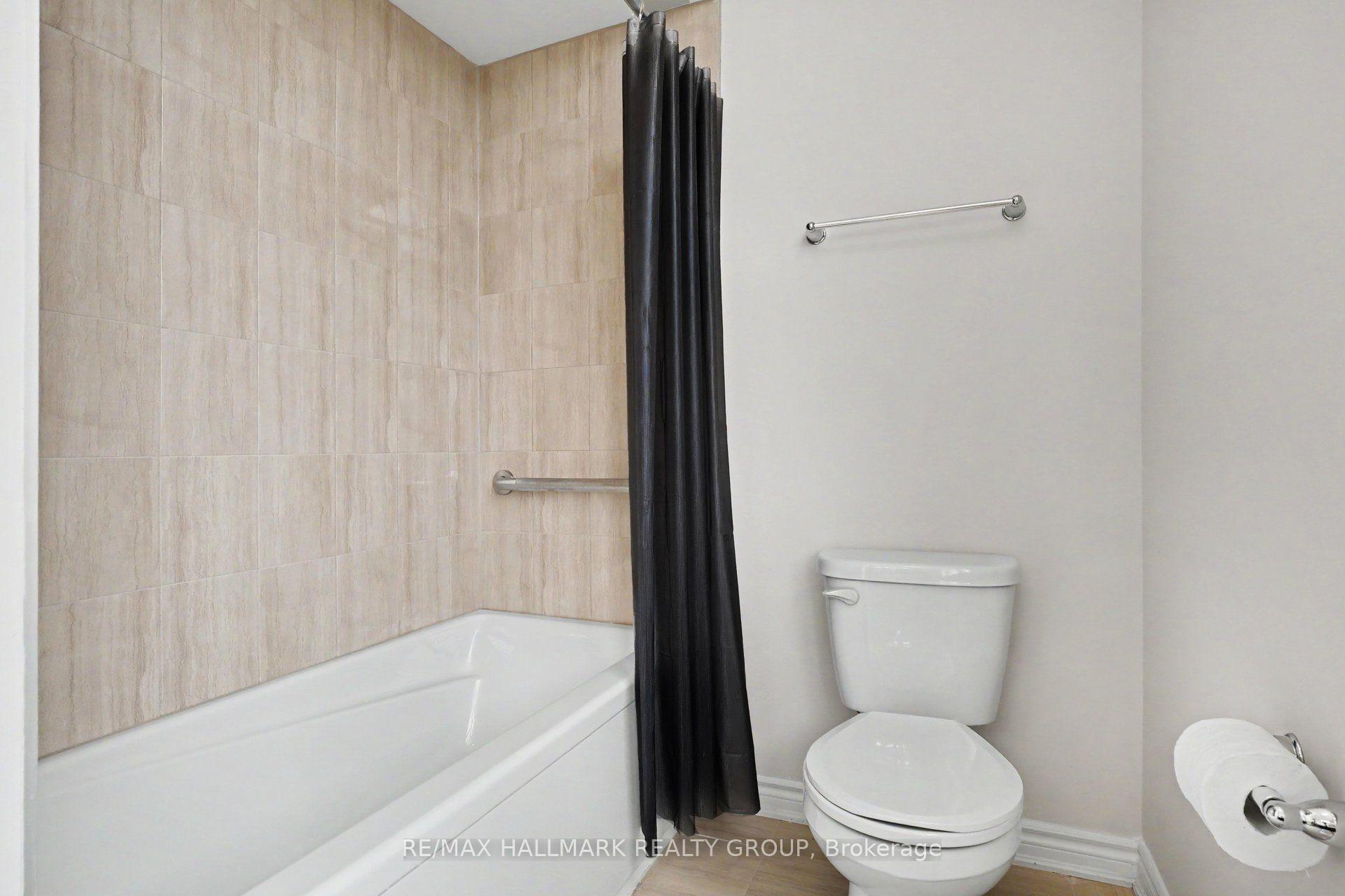 Photo 29 of 240 Sweetvalley Drive, Ottawa, Avalon West — HOMEH
