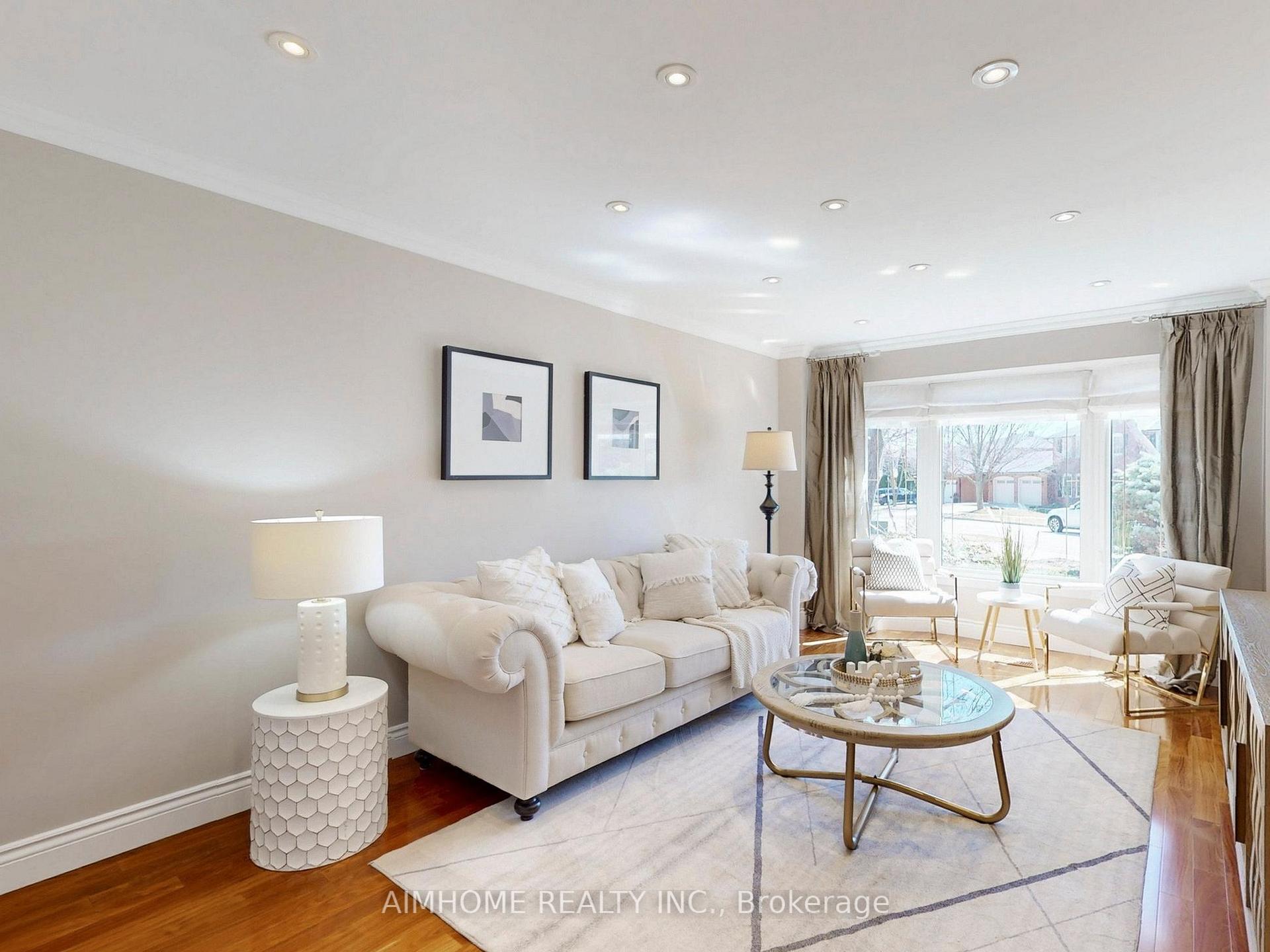 Photo 3 of 1417 Greendale Terrace, Oakville, Glen Abbey — HOMEH