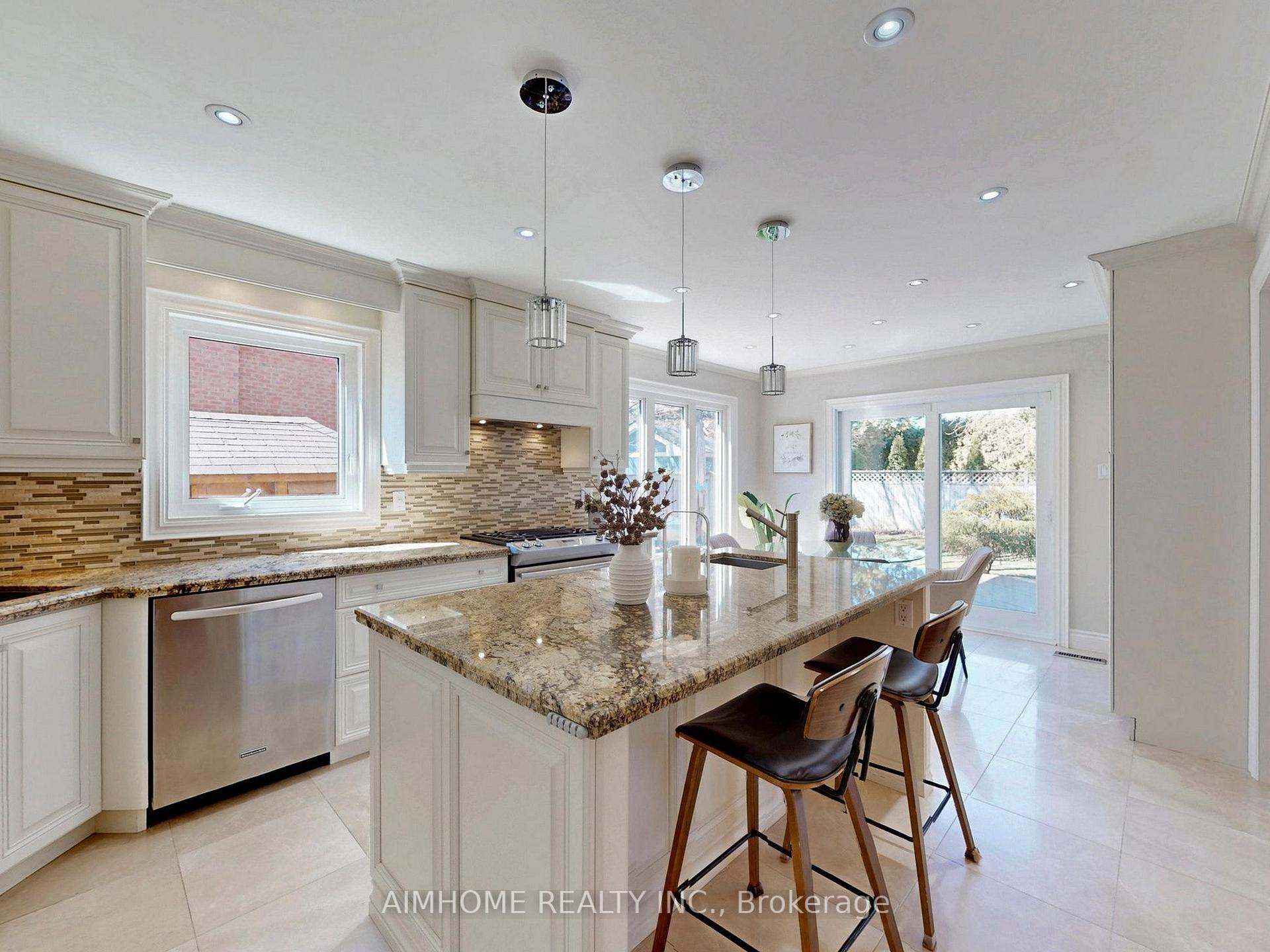 Photo 12 of 1417 Greendale Terrace, Oakville, Glen Abbey — HOMEH