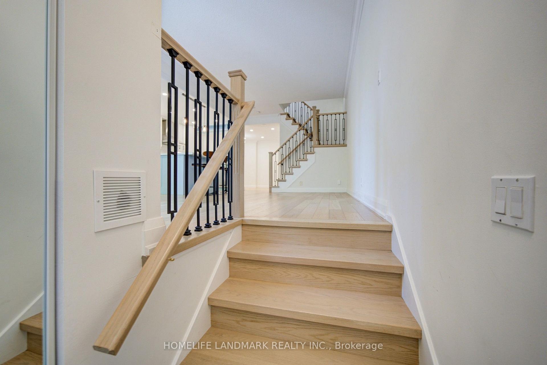 Photo 6 of Unit 106, 5418 Yonge Street, North York, Willowdale West — HOMEH