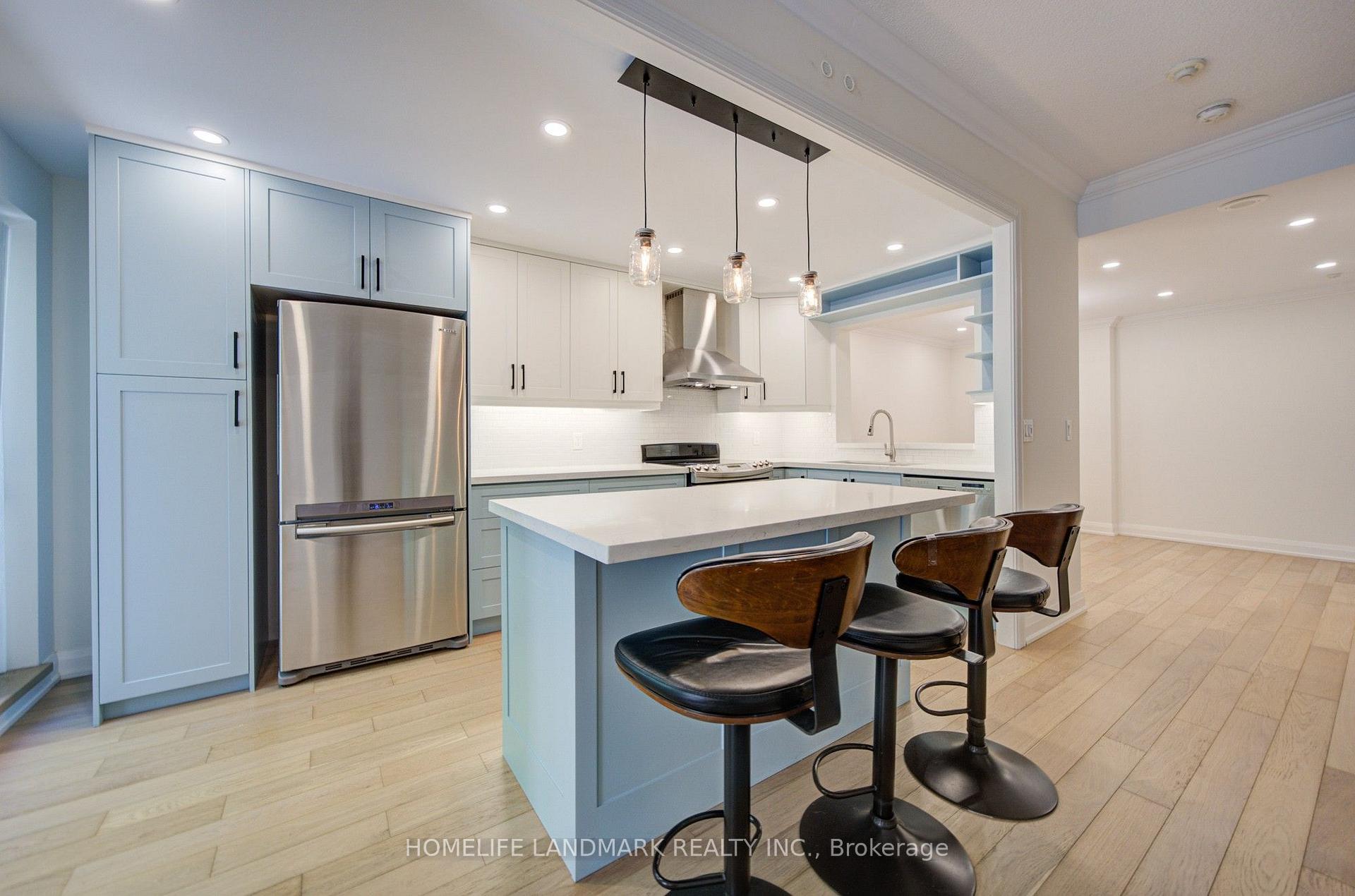 Photo 9 of Unit 106, 5418 Yonge Street, North York, Willowdale West — HOMEH