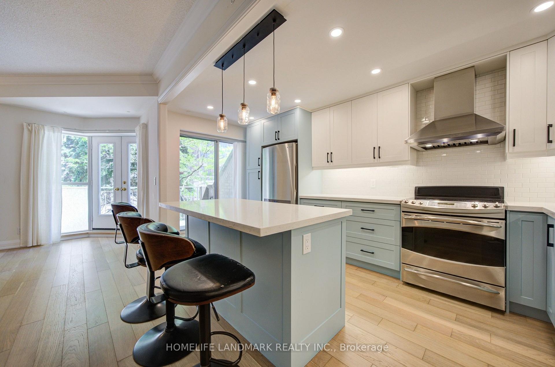 Photo 13 of Unit 106, 5418 Yonge Street, North York, Willowdale West — HOMEH