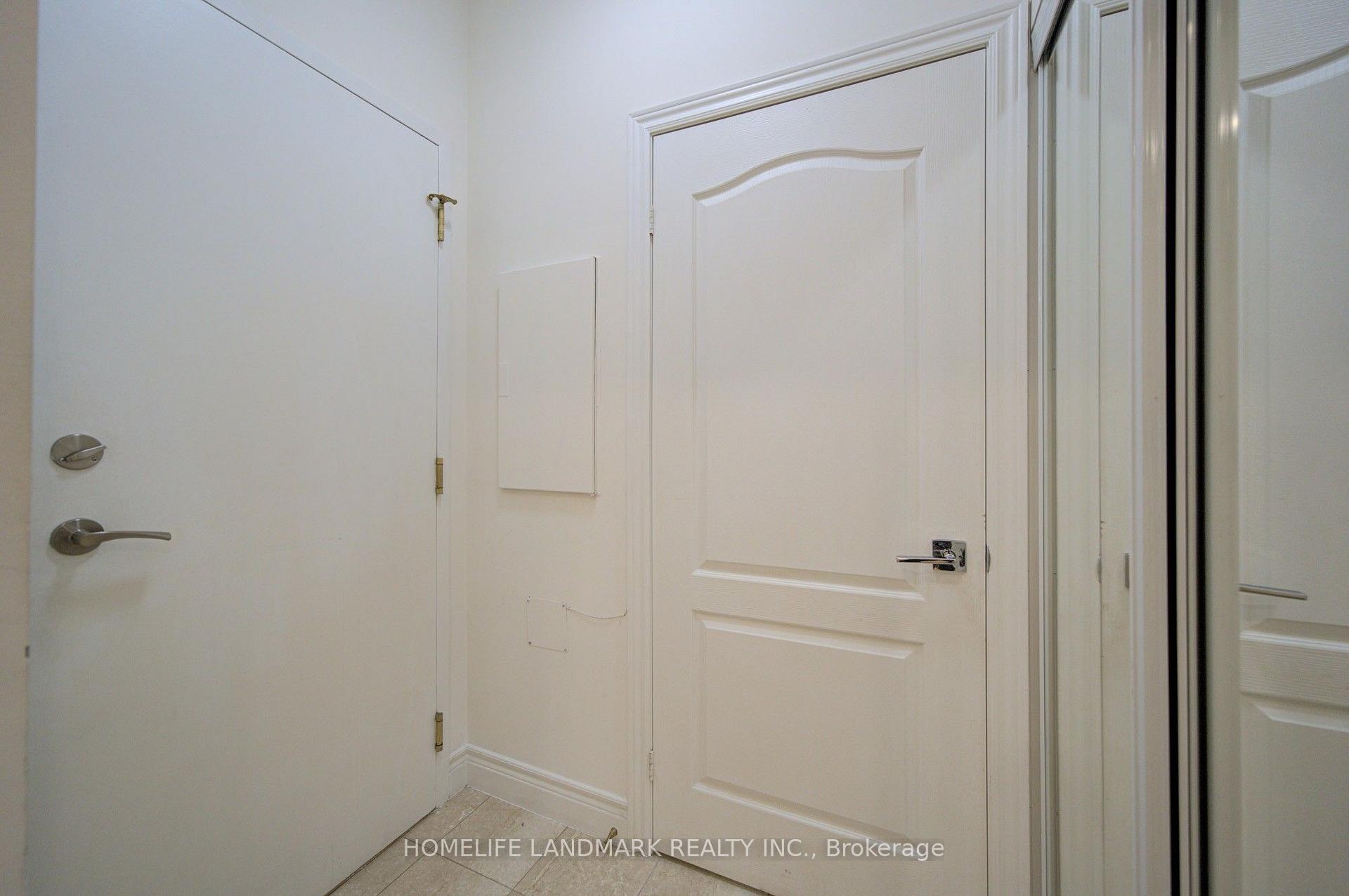 Photo 16 of Unit 106, 5418 Yonge Street, North York, Willowdale West — HOMEH