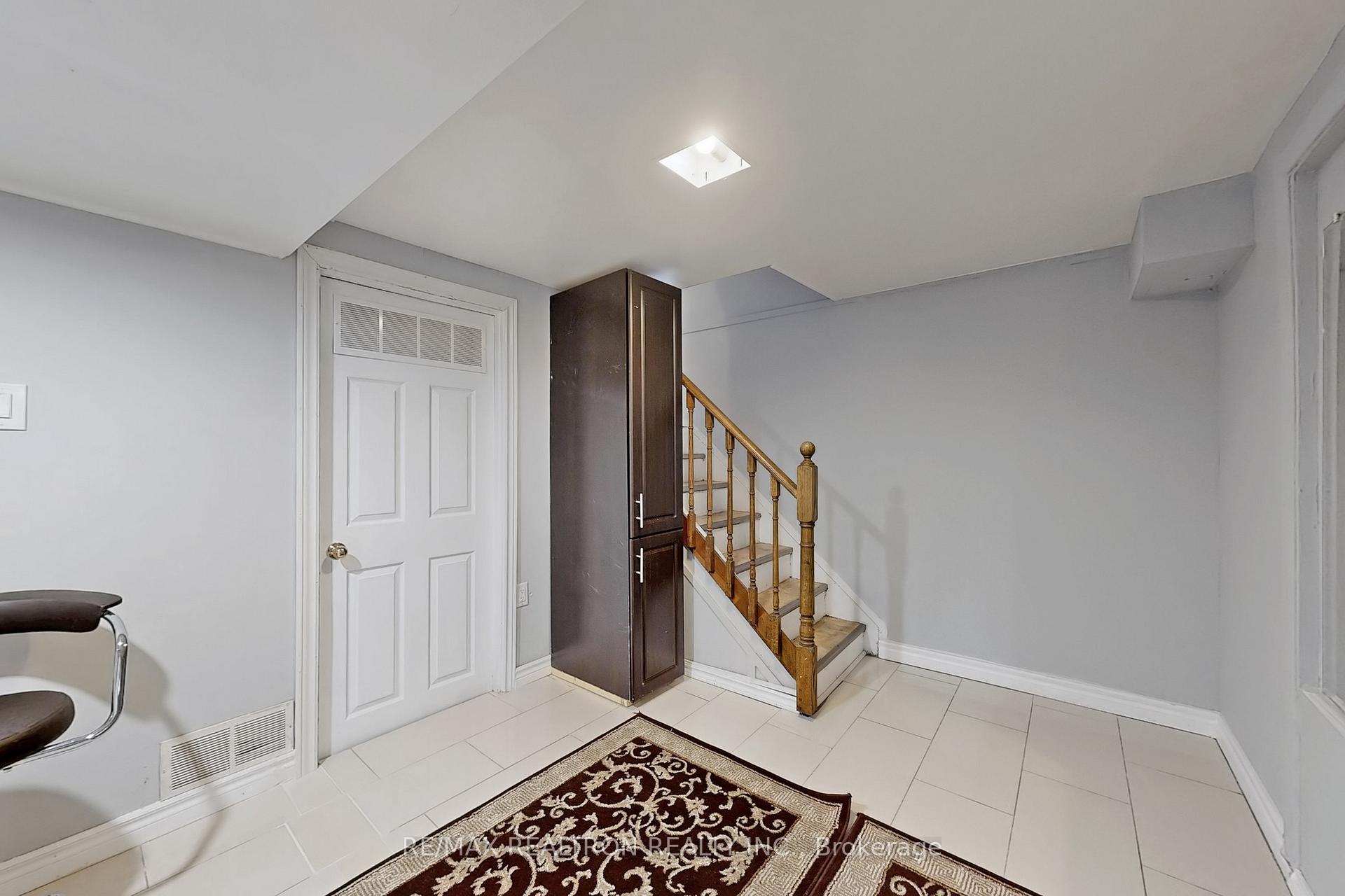 Photo 11 of Unit Basement, 55 Danby Avenue, North York, Bathurst Manor — HOMEH