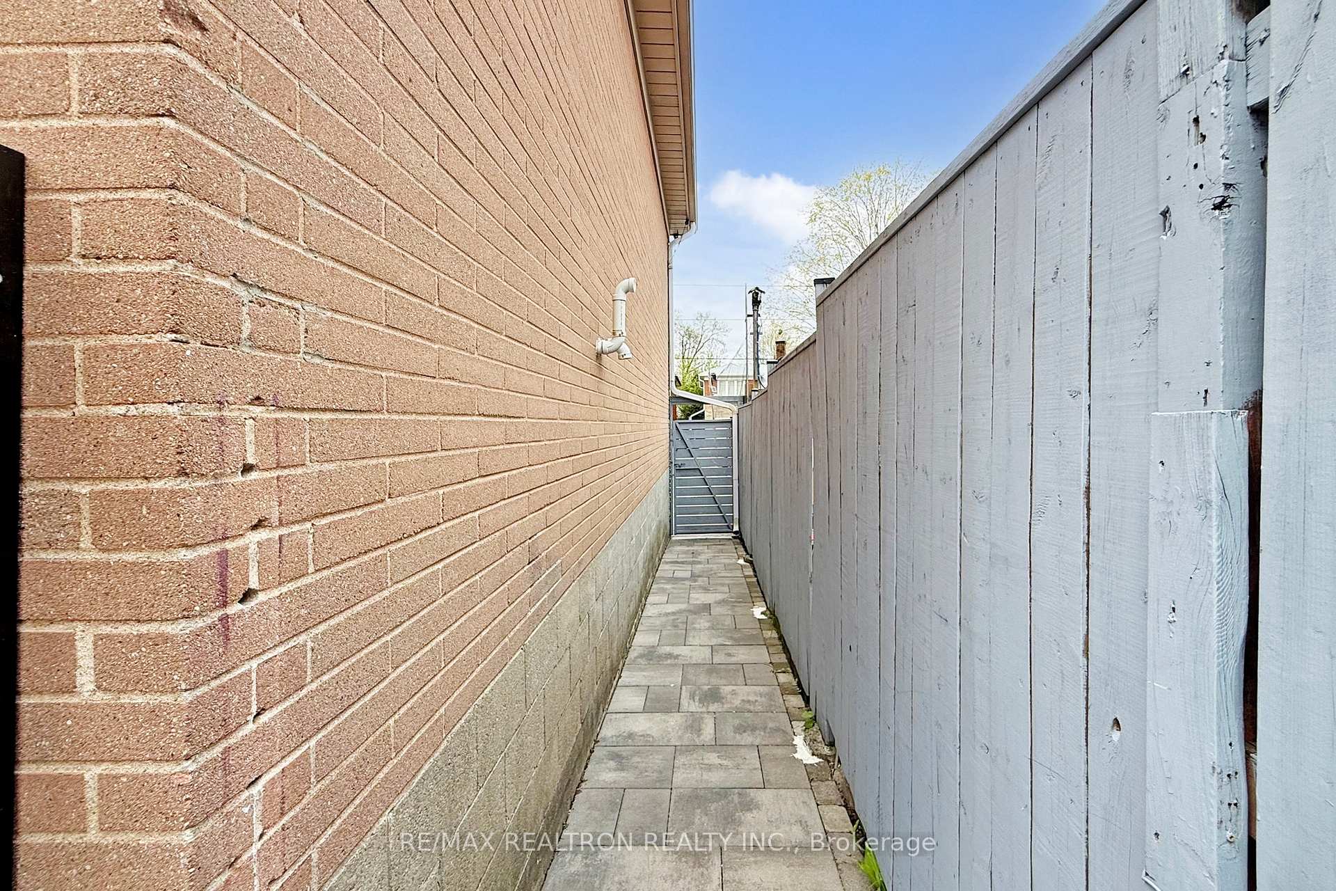 Photo 27 of Unit Basement, 55 Danby Avenue, North York, Bathurst Manor — HOMEH