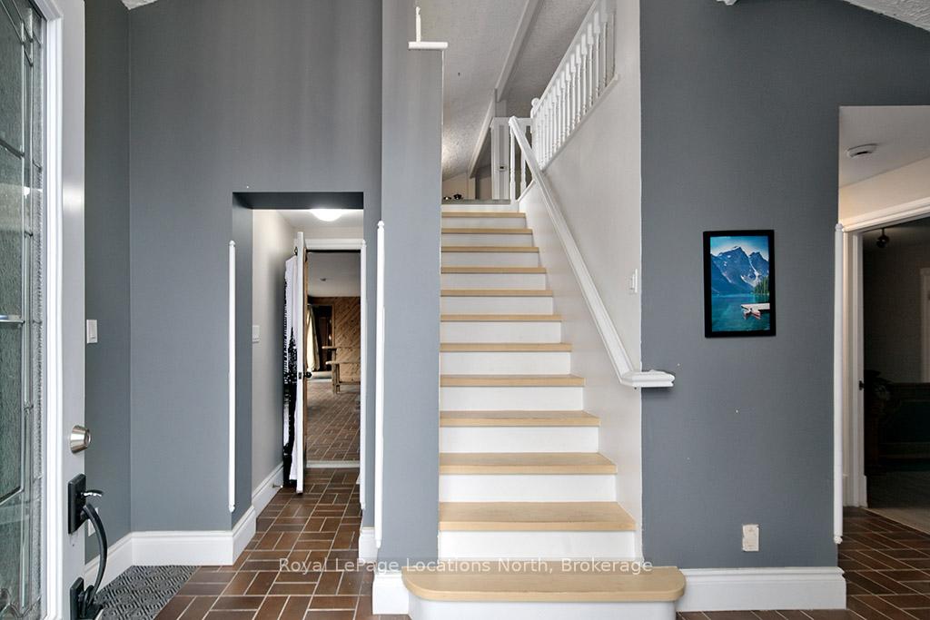 Photo 3 of 252 Swiss Meadows Boulevard, Blue Mountains — HOMEH