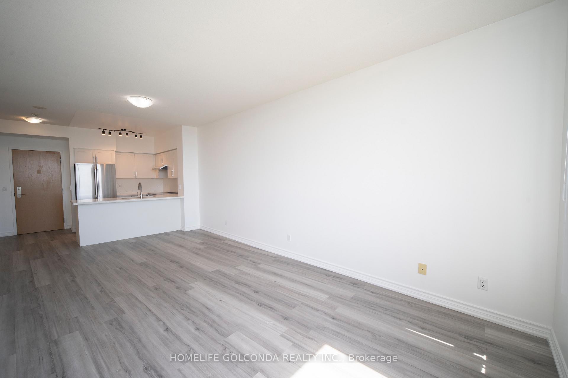 Photo 10 of Unit 1106, 509 Beecroft Road, North York, Willowdale West — HOMEH