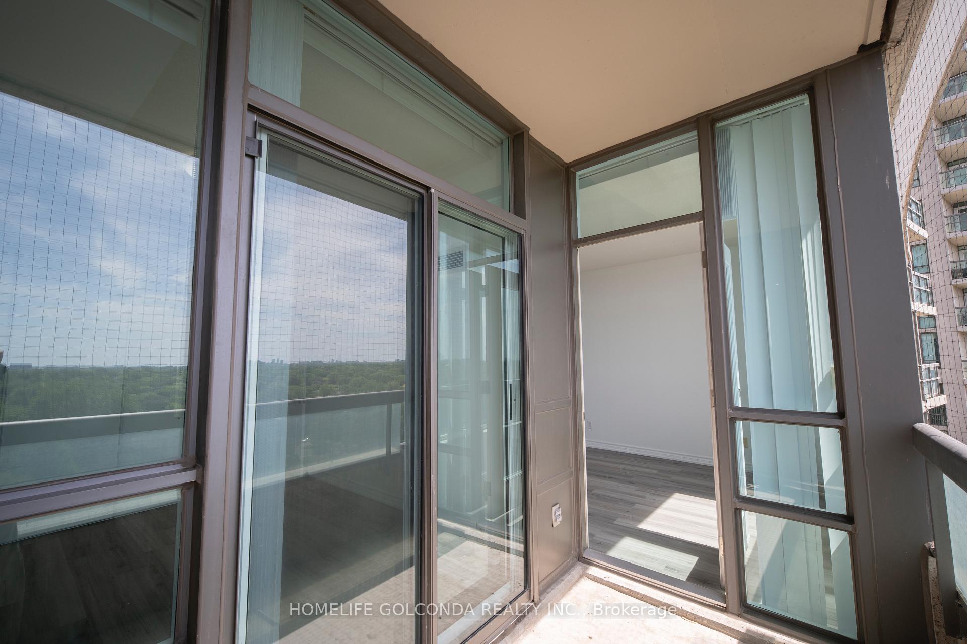 Photo 13 of Unit 1106, 509 Beecroft Road, North York, Willowdale West — HOMEH
