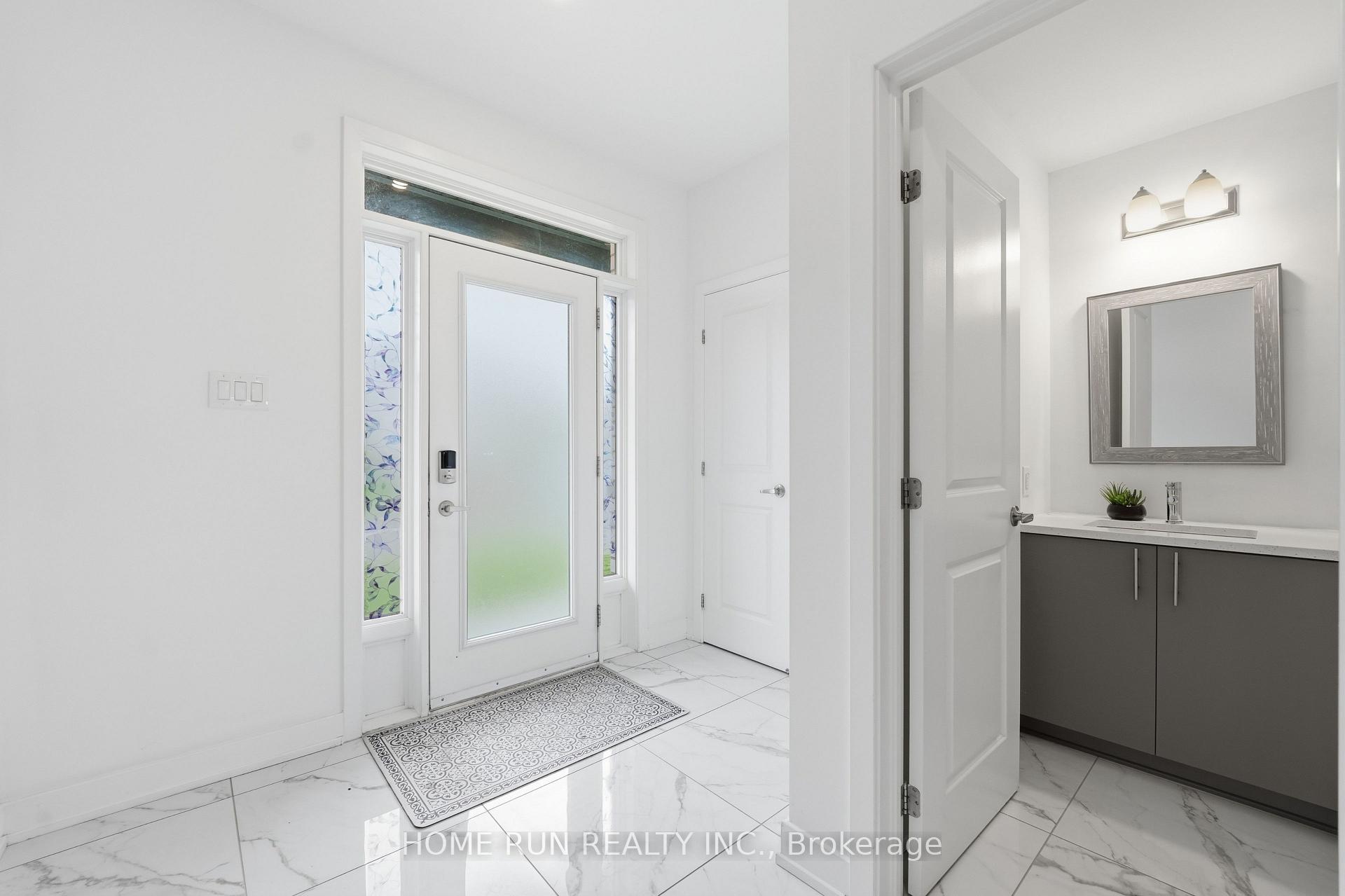 Photo 5 of 912 Duxbury Lane, Ottawa, Riverside South/Gloucester Glen — HOMEH