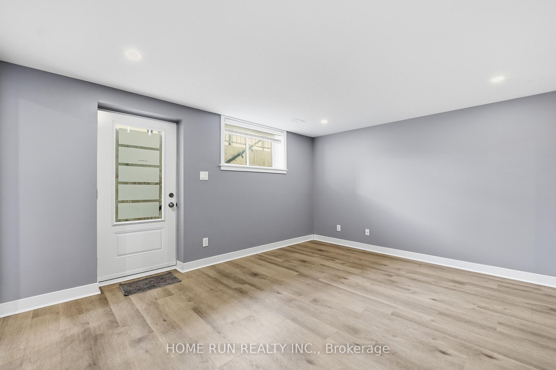 Photo 42 of 912 Duxbury Lane, Ottawa, Riverside South/Gloucester Glen — HOMEH