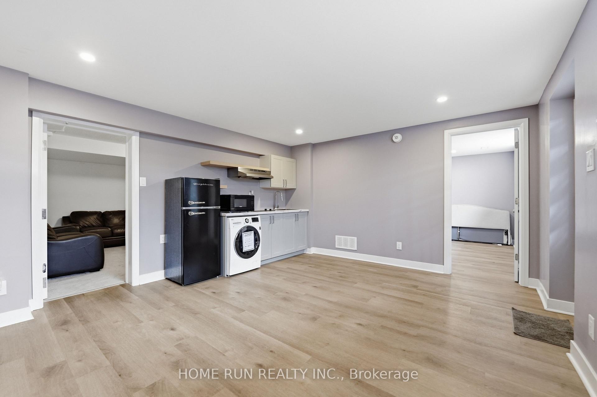 Photo 43 of 912 Duxbury Lane, Ottawa, Riverside South/Gloucester Glen — HOMEH
