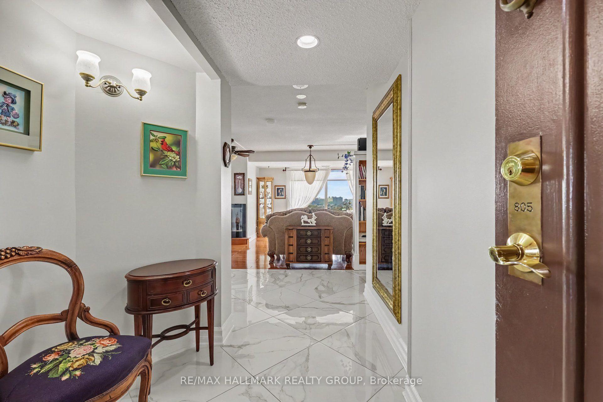 Photo 41 of Unit 805, 545 St Laurent Boulevard, Ottawa, Viscount Alexander Park — HOMEH