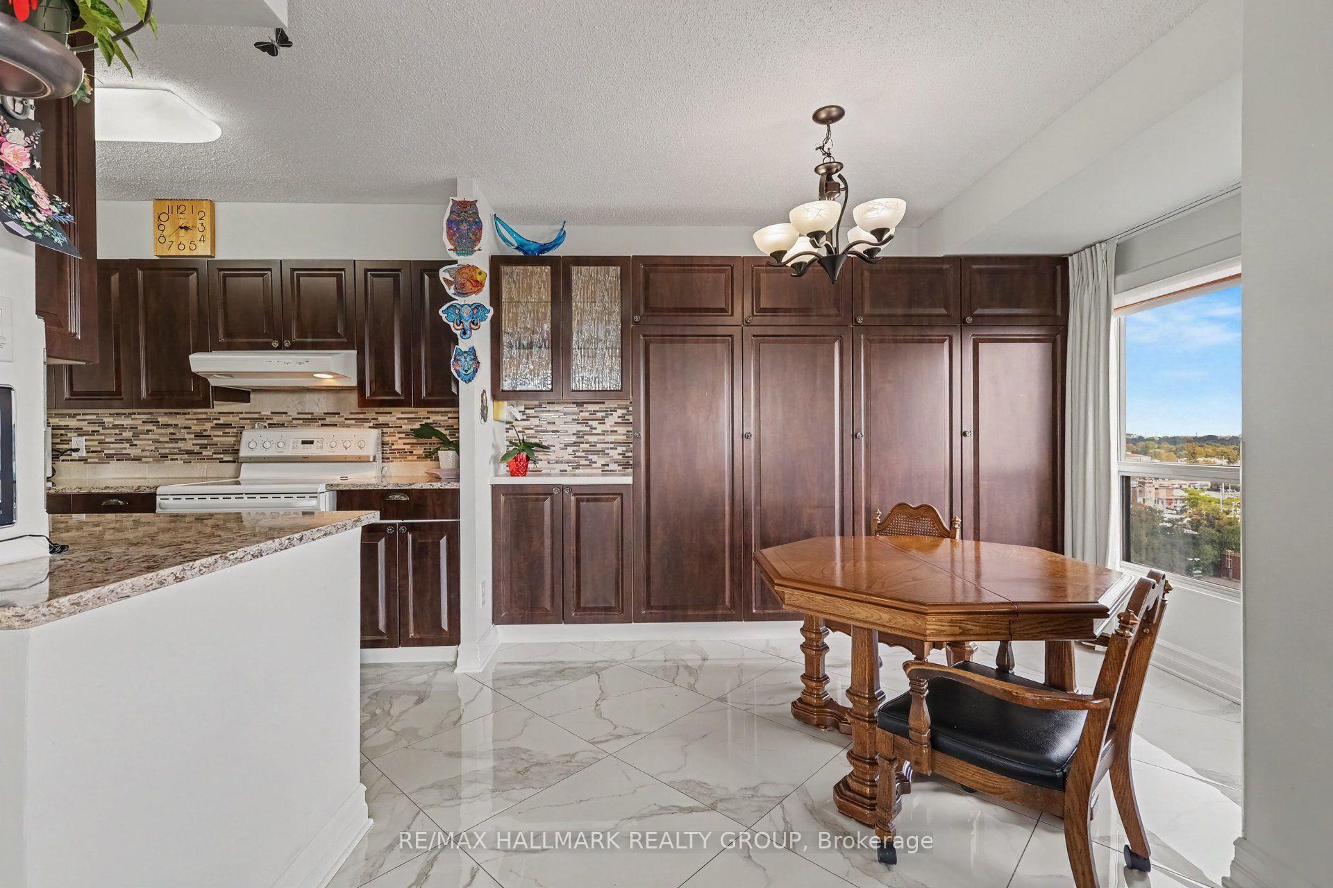 Photo 58 of Unit 805, 545 St Laurent Boulevard, Ottawa, Viscount Alexander Park — HOMEH