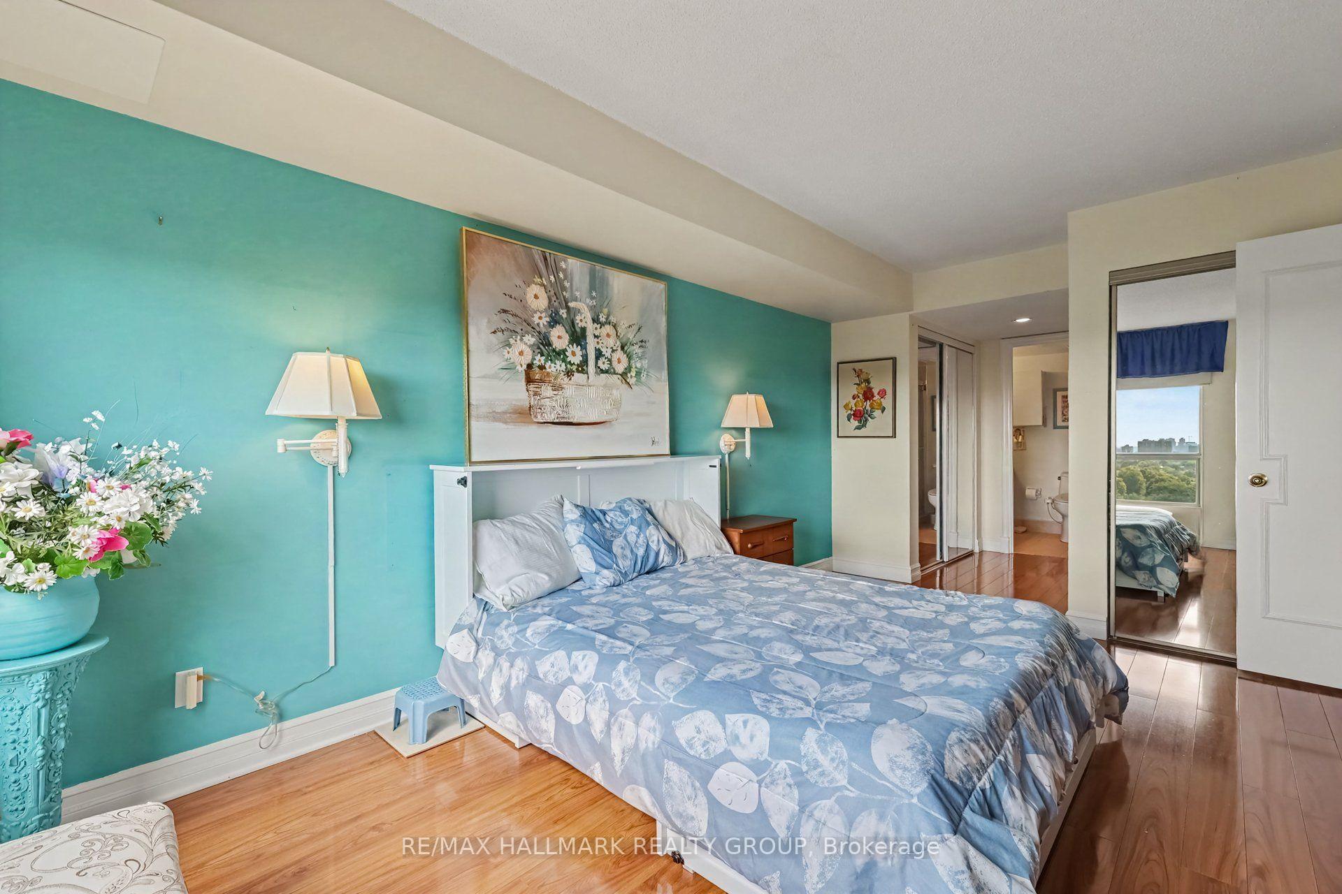 Photo 61 of Unit 805, 545 St Laurent Boulevard, Ottawa, Viscount Alexander Park — HOMEH