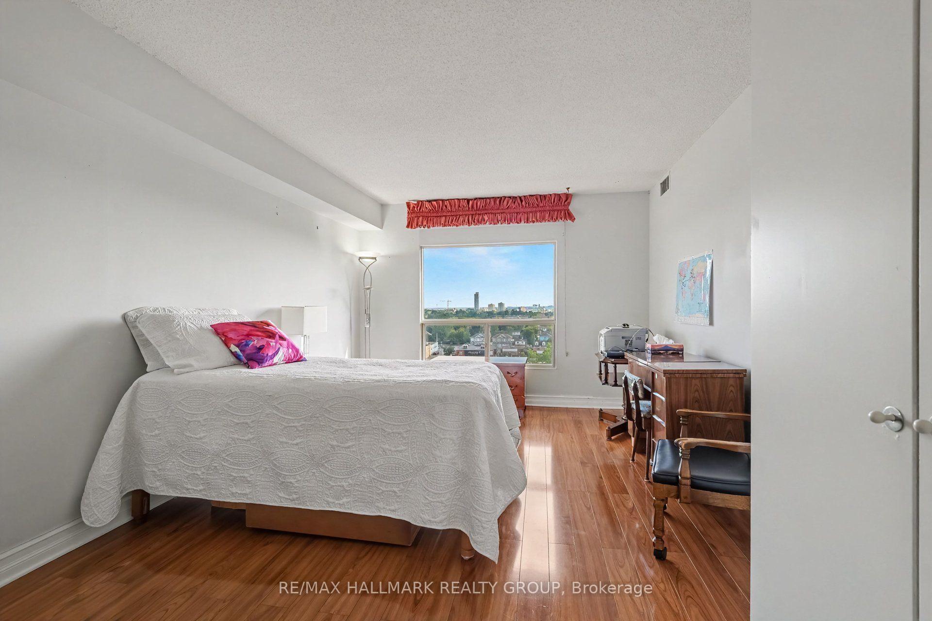 Photo 63 of Unit 805, 545 St Laurent Boulevard, Ottawa, Viscount Alexander Park — HOMEH
