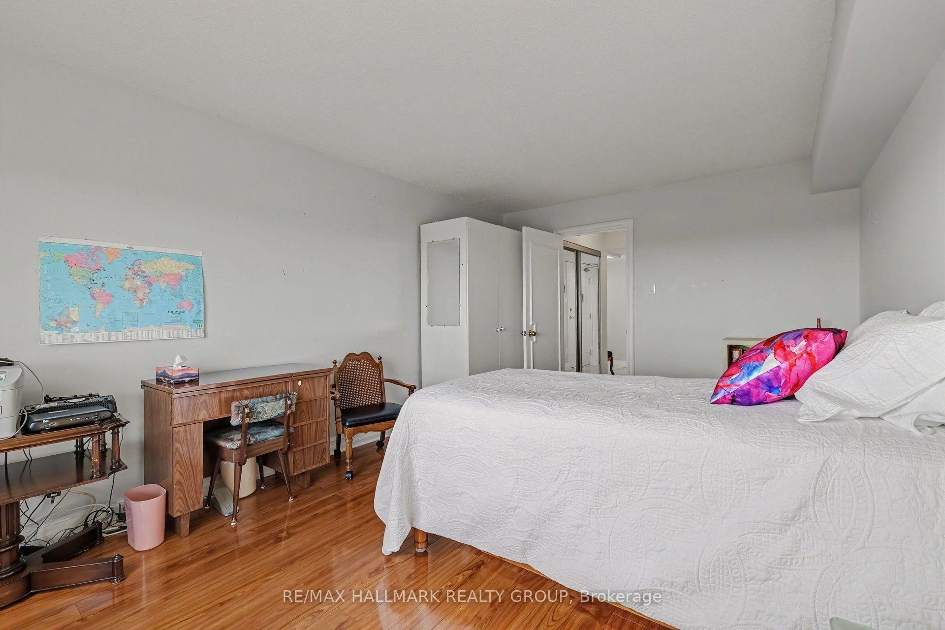 Photo 64 of Unit 805, 545 St Laurent Boulevard, Ottawa, Viscount Alexander Park — HOMEH