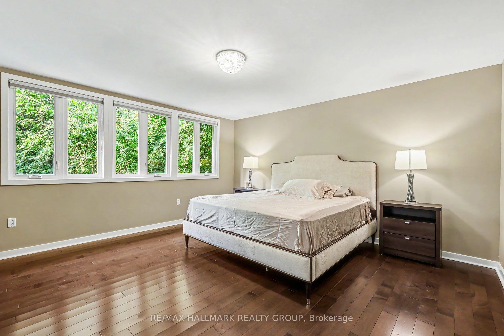Photo 20 of Unit 805, 545 St Laurent Boulevard, Ottawa, Viscount Alexander Park — HOMEH
