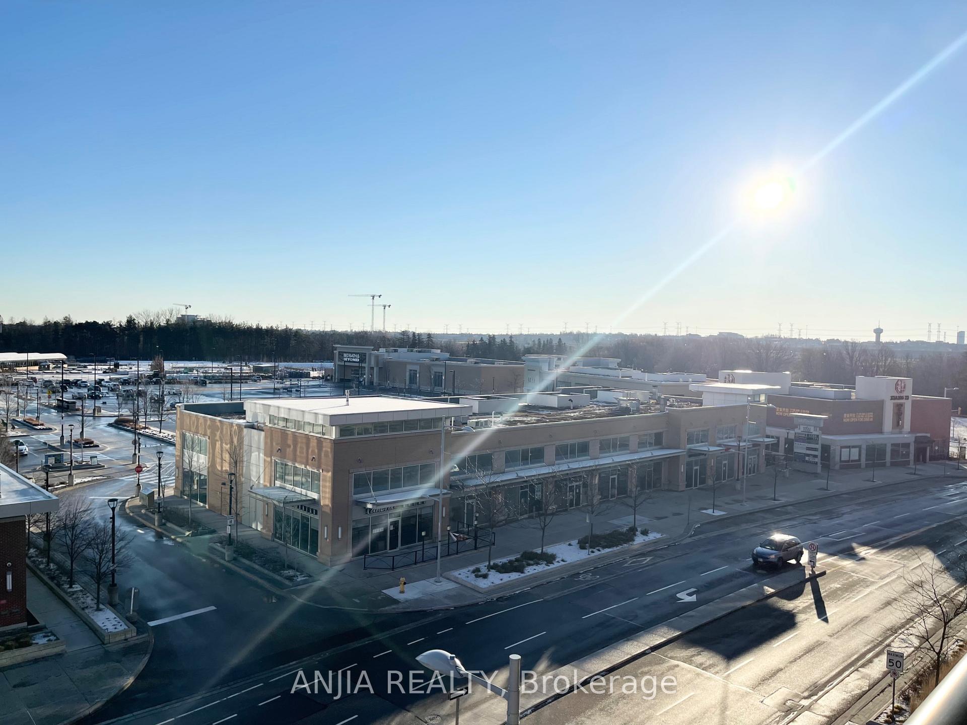 Photo 3 of Unit 627, 8228 Birchmount Road, Markham, Unionville — HOMEH