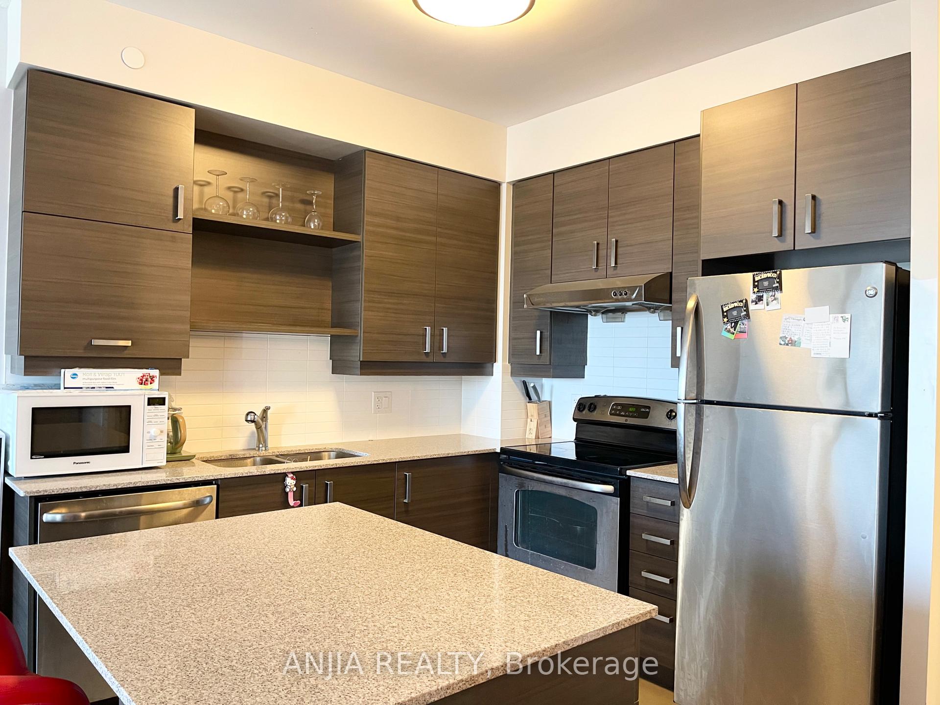 Photo 9 of Unit 627, 8228 Birchmount Road, Markham, Unionville — HOMEH