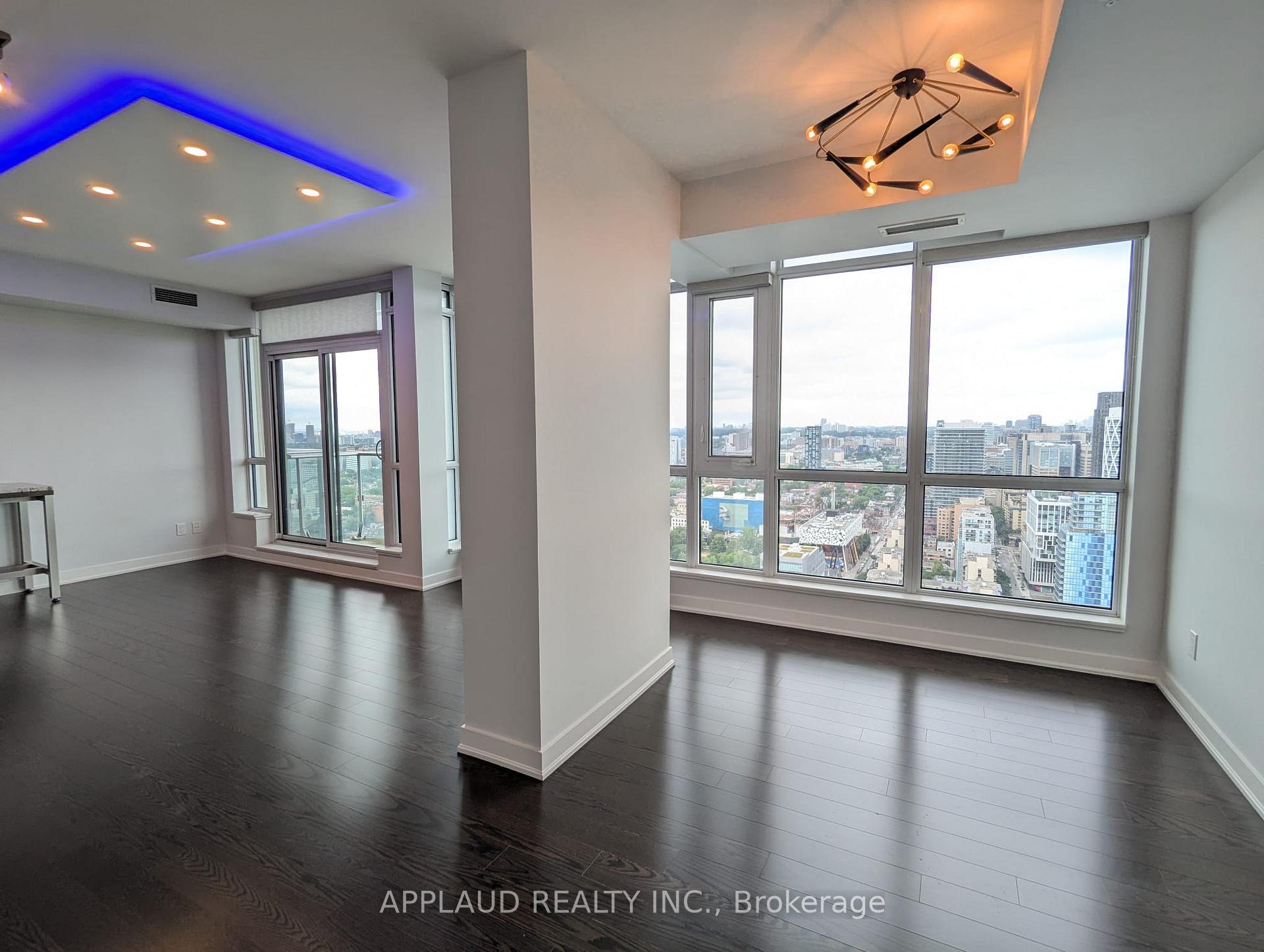 Photo 4 of Unit 3801, 30 Nelson Street, Toronto, Waterfront Communities — HOMEH