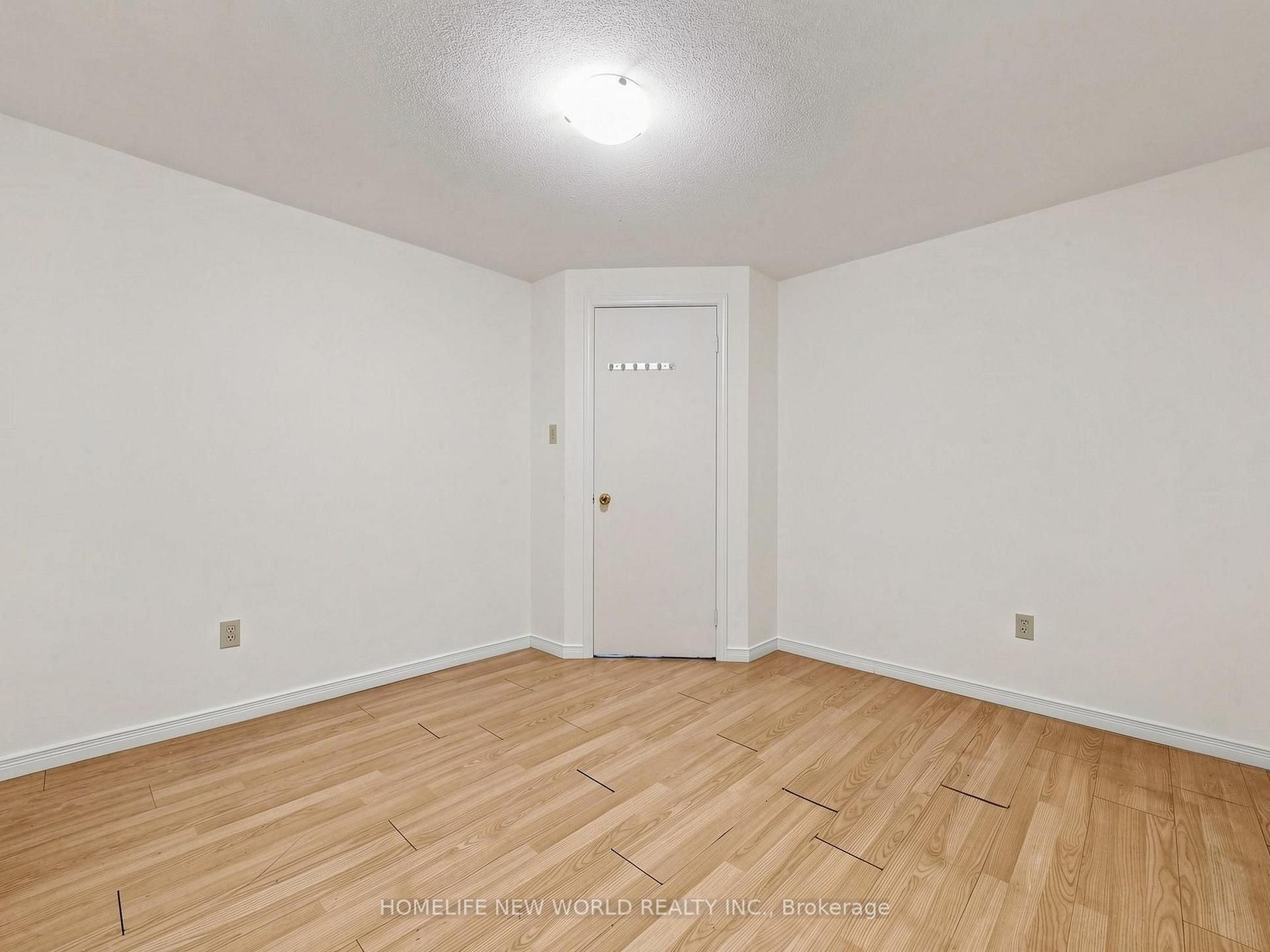 Photo 39 of 69 Brigadoon Crescent, Scarborough, L'Amoreaux — HOMEH