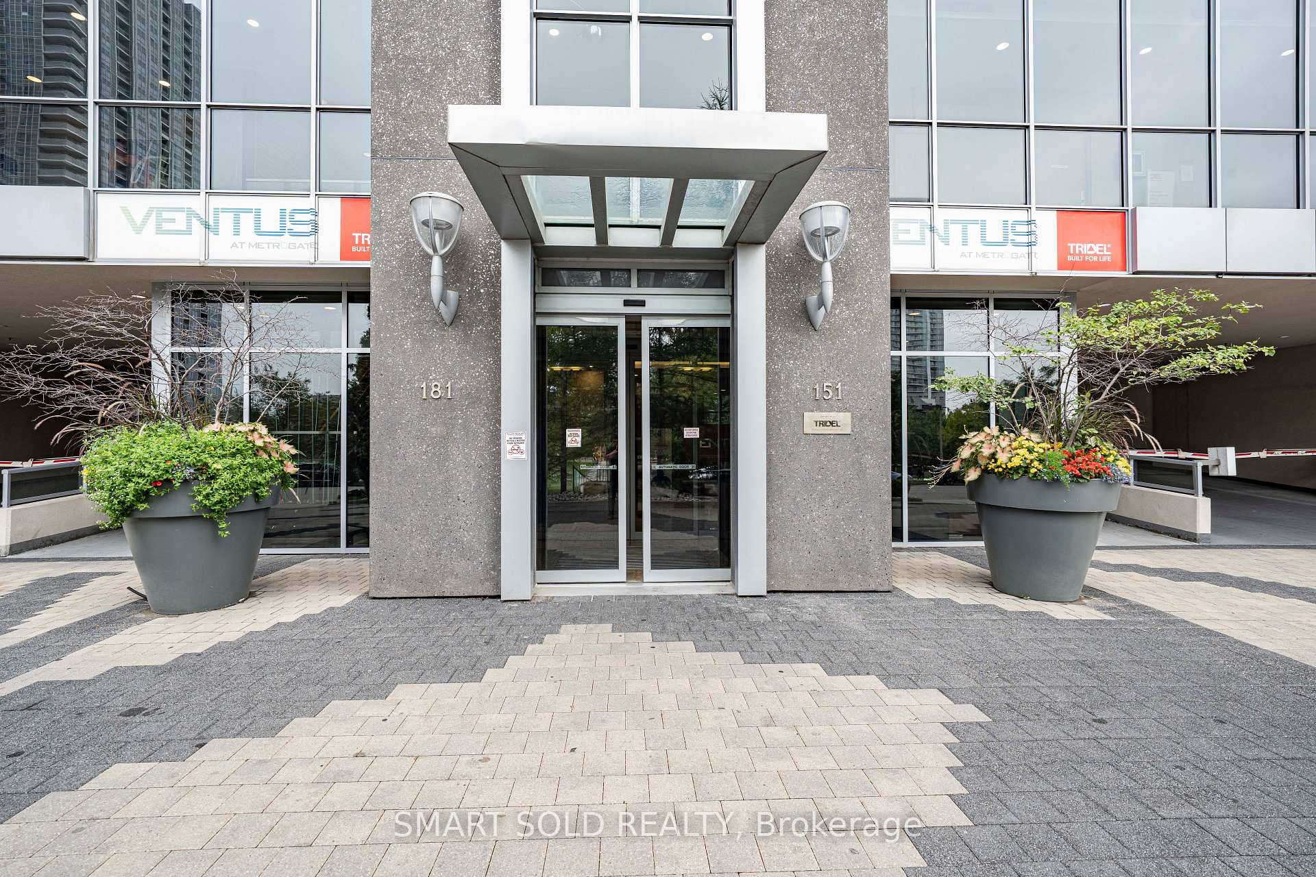 Photo 3 of Unit 1621, 181 Village Green Square, Scarborough, Agincourt North — HOMEH