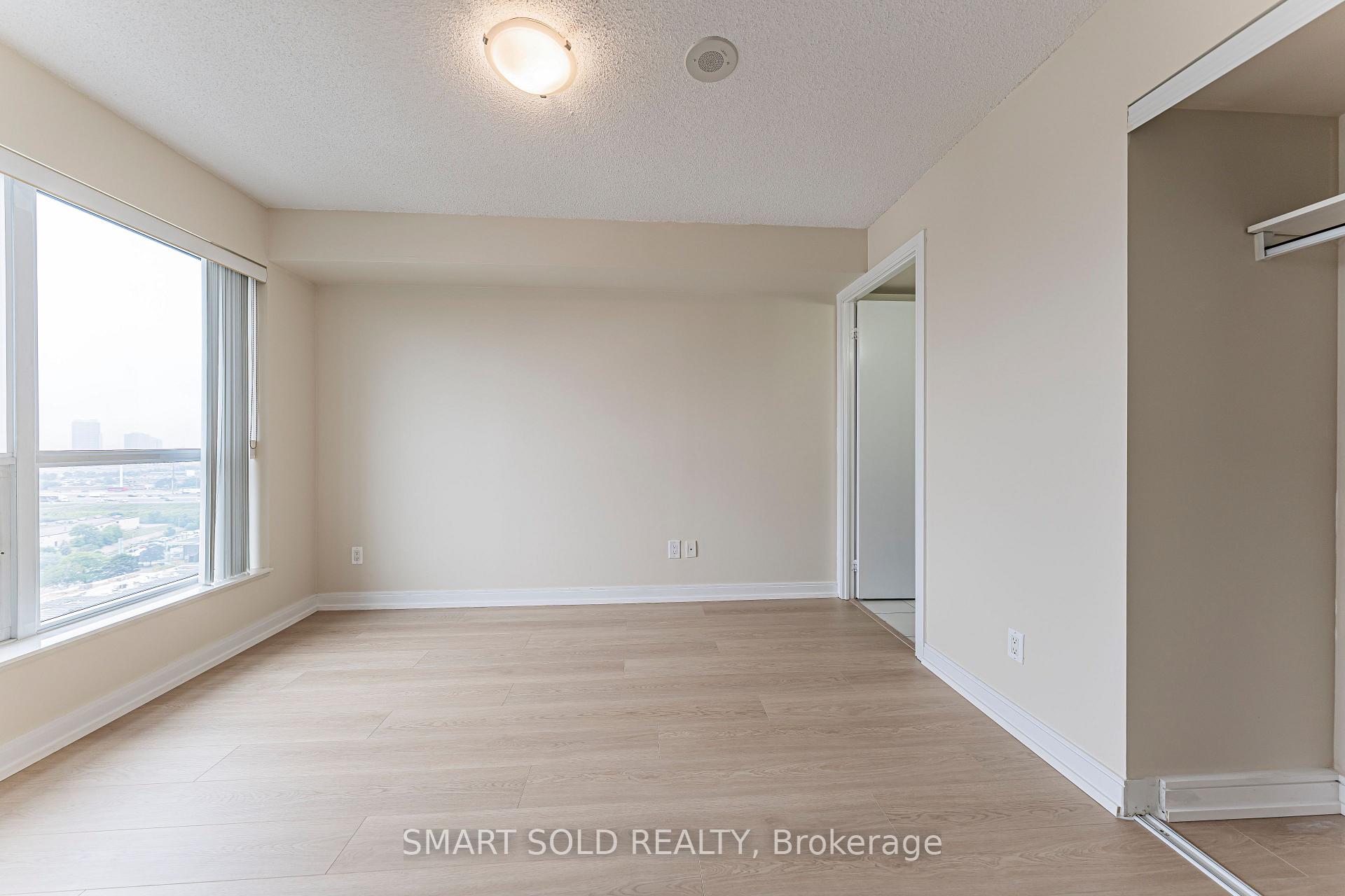 Photo 11 of Unit 1621, 181 Village Green Square, Scarborough, Agincourt North — HOMEH