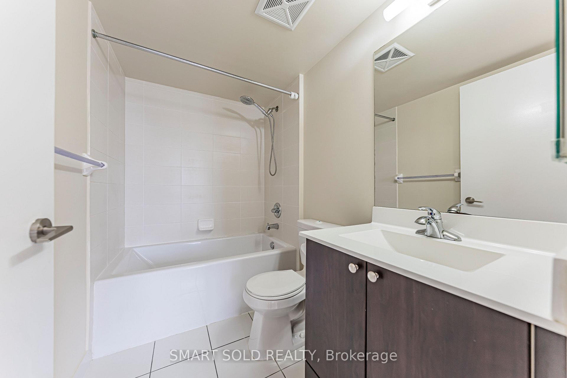 Photo 15 of Unit 1621, 181 Village Green Square, Scarborough, Agincourt North — HOMEH