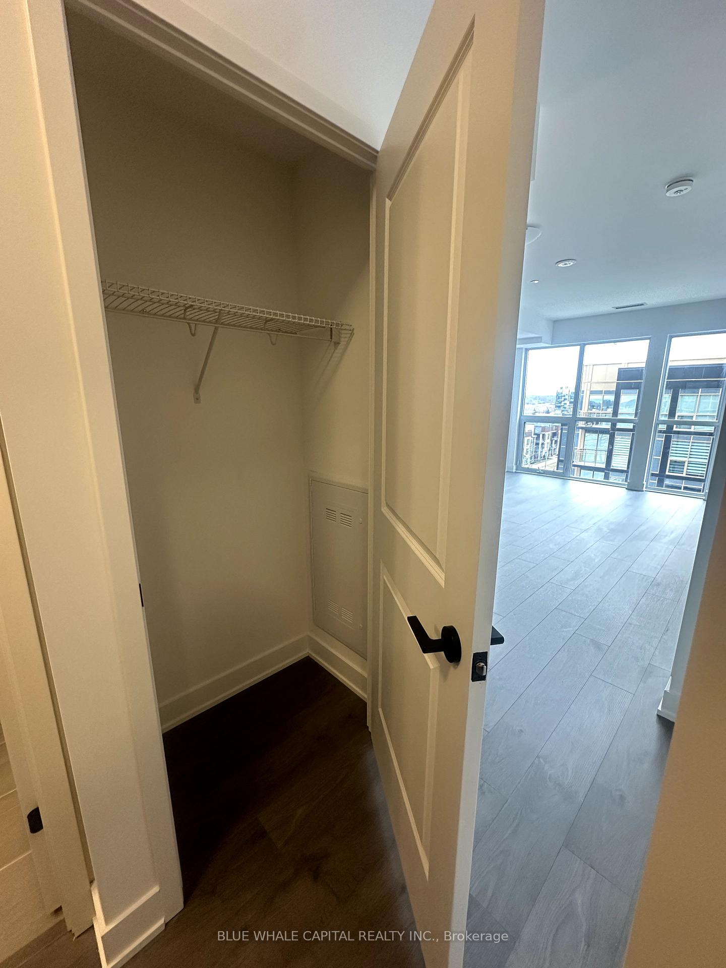 Photo 6 of Unit 810, 2333 Khalsa Gate, Oakville, Westmount — HOMEH
