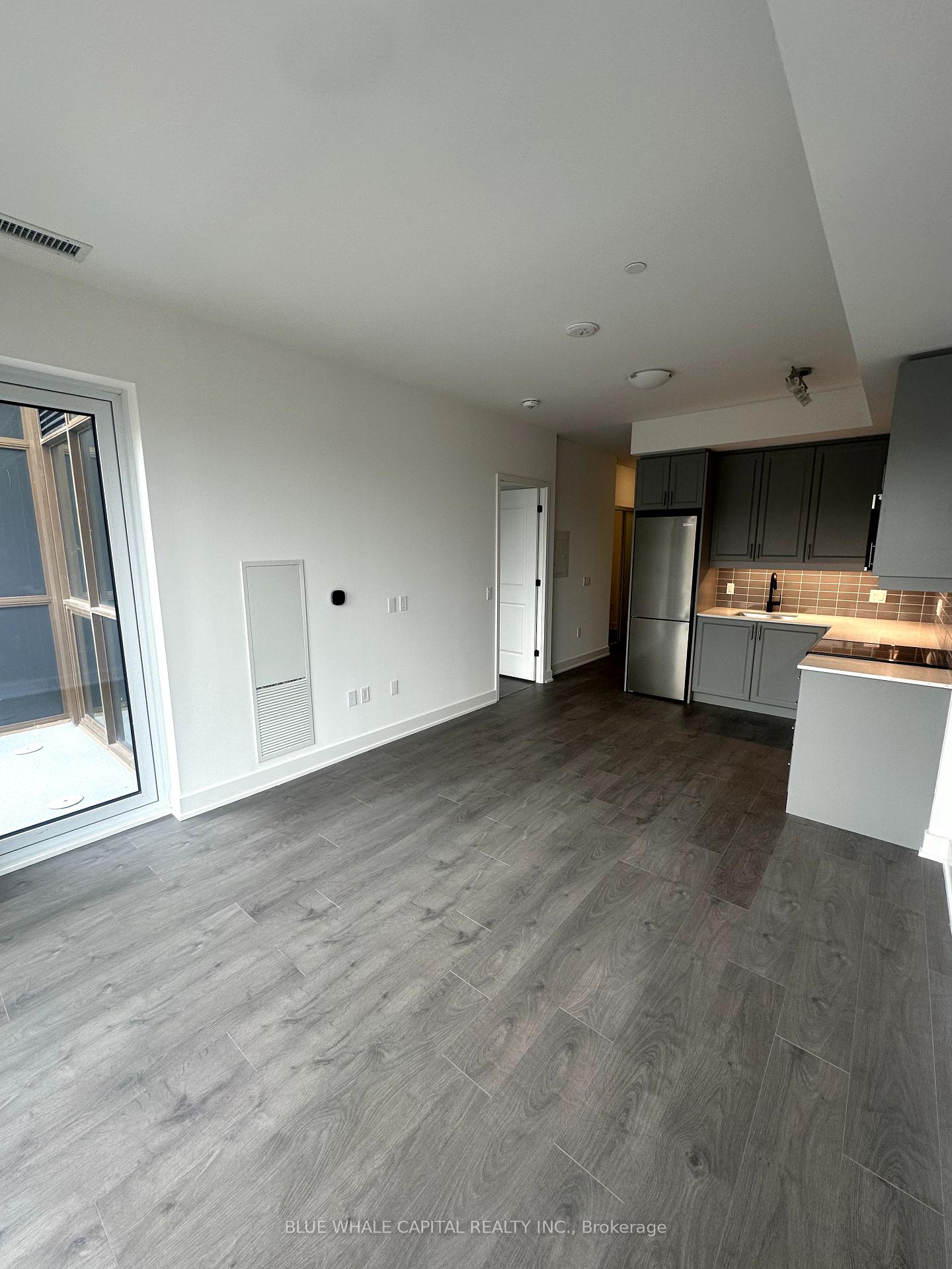 Photo 9 of Unit 810, 2333 Khalsa Gate, Oakville, Westmount — HOMEH