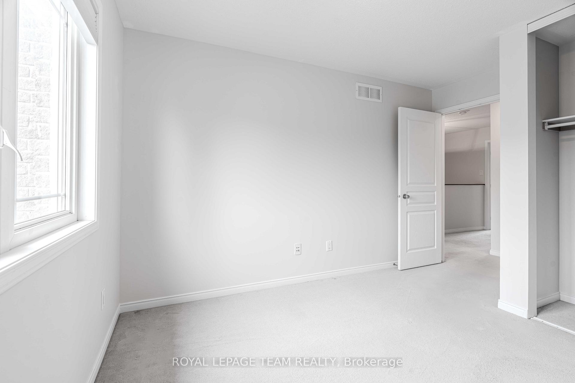 Photo 40 of 506 Pepperville Crescent, Ottawa, Kanata - Emerald Meadows/Trailwest — HOMEH