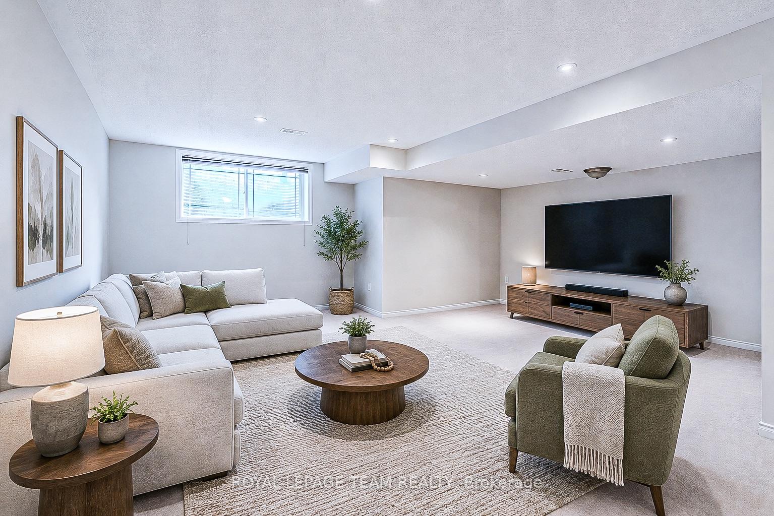 Photo 54 of 506 Pepperville Crescent, Ottawa, Kanata - Emerald Meadows/Trailwest — HOMEH