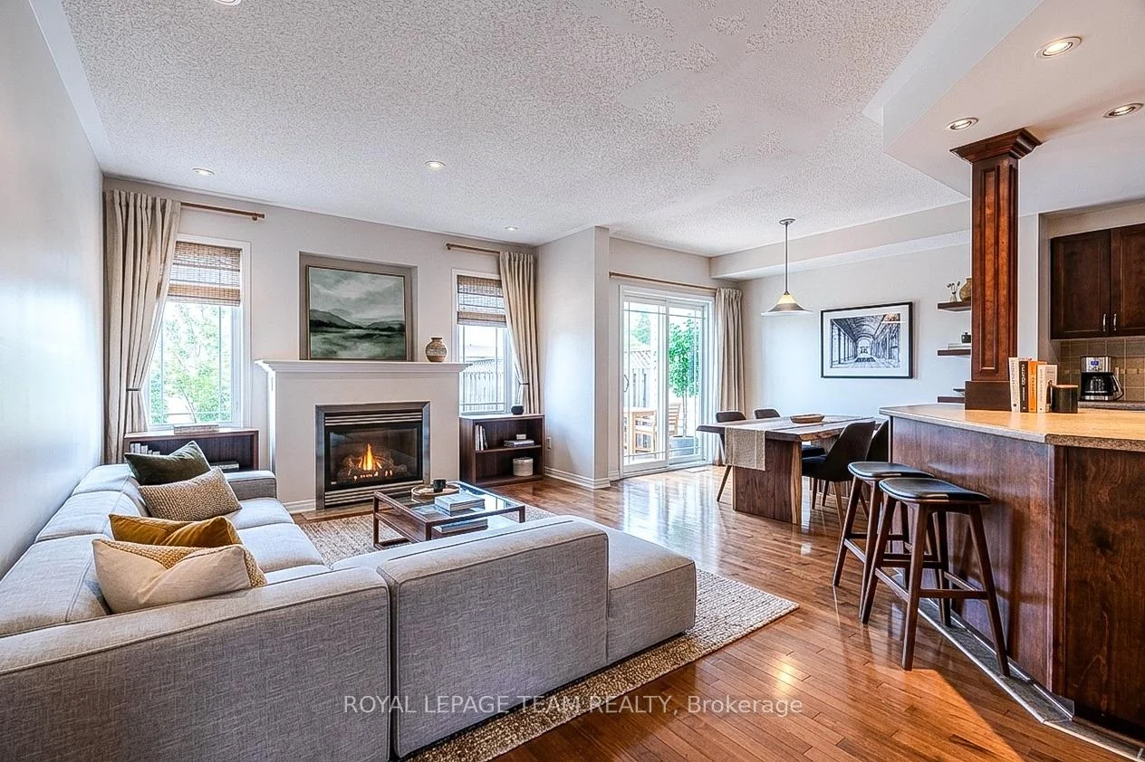 Photo 13 of 506 Pepperville Crescent, Ottawa, Kanata - Emerald Meadows/Trailwest — HOMEH