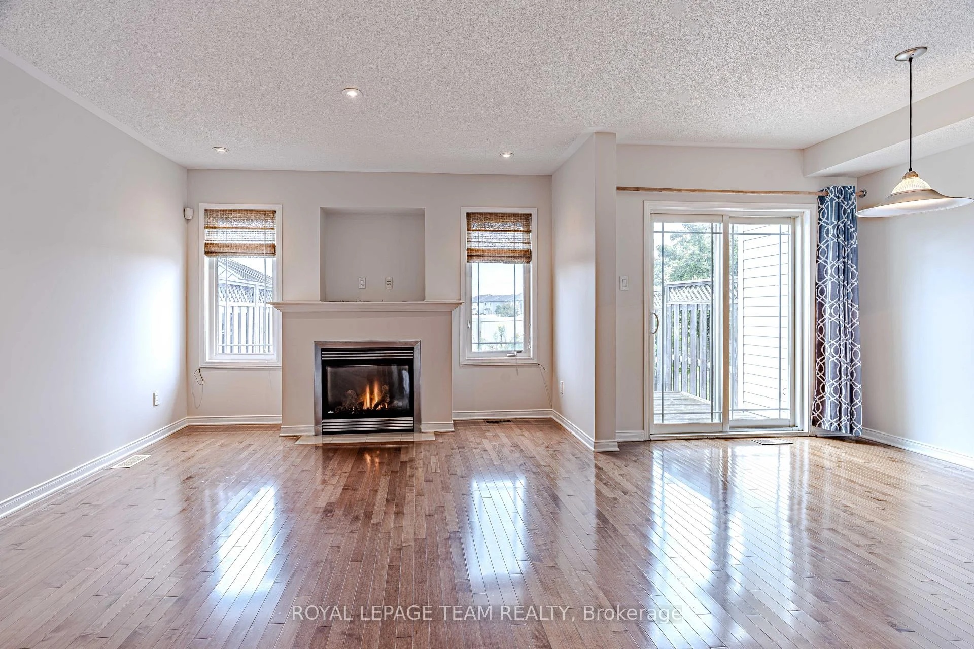 Photo 65 of 506 Pepperville Crescent, Ottawa, Kanata - Emerald Meadows/Trailwest — HOMEH