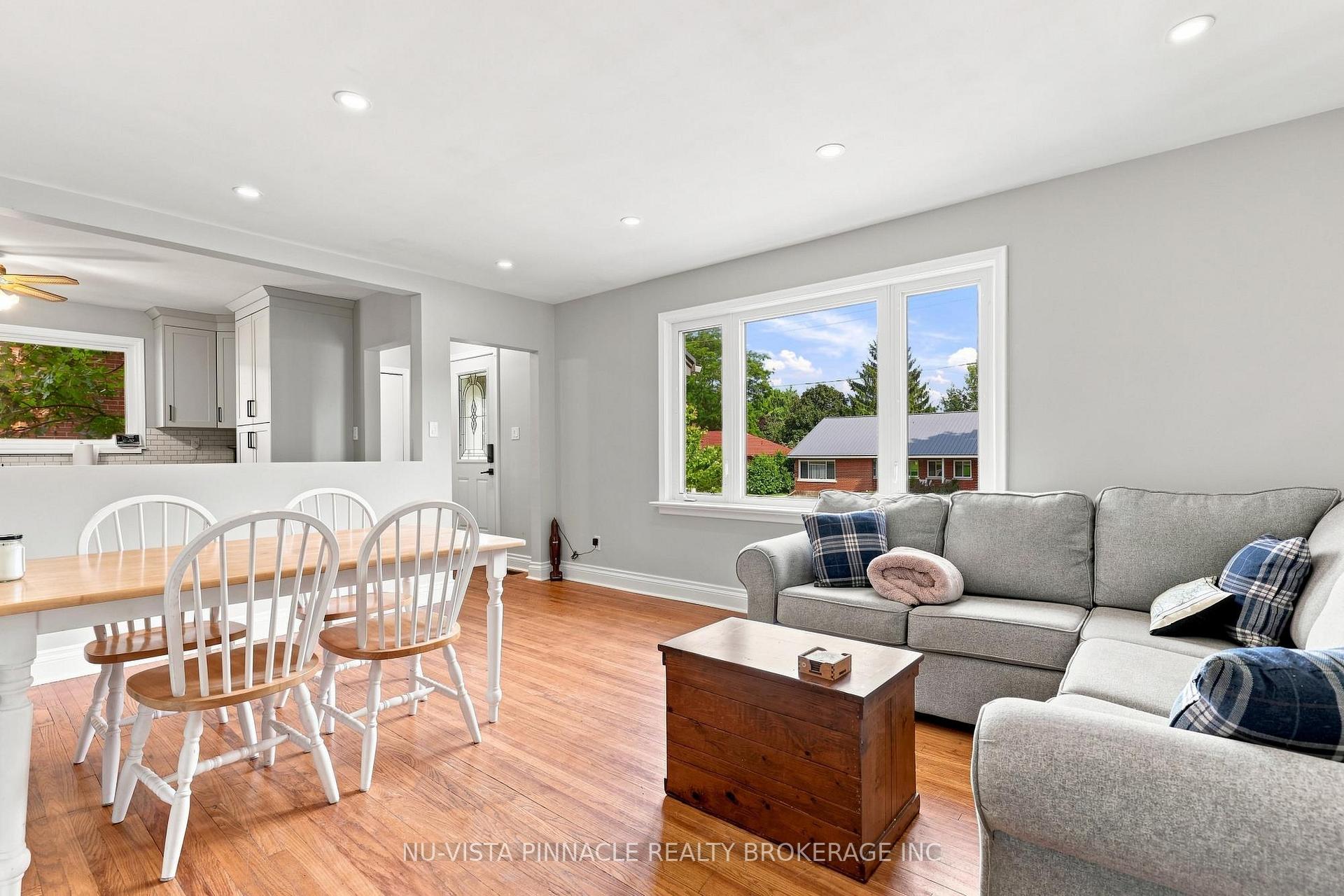 Photo 14 of 442 Grandview Avenue, Wilmot, New Hamburg — HOMEH