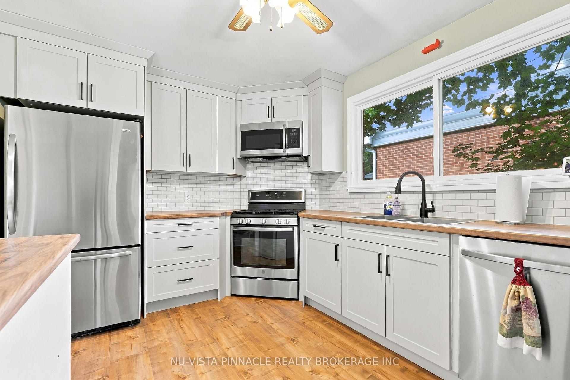 Photo 17 of 442 Grandview Avenue, Wilmot, New Hamburg — HOMEH