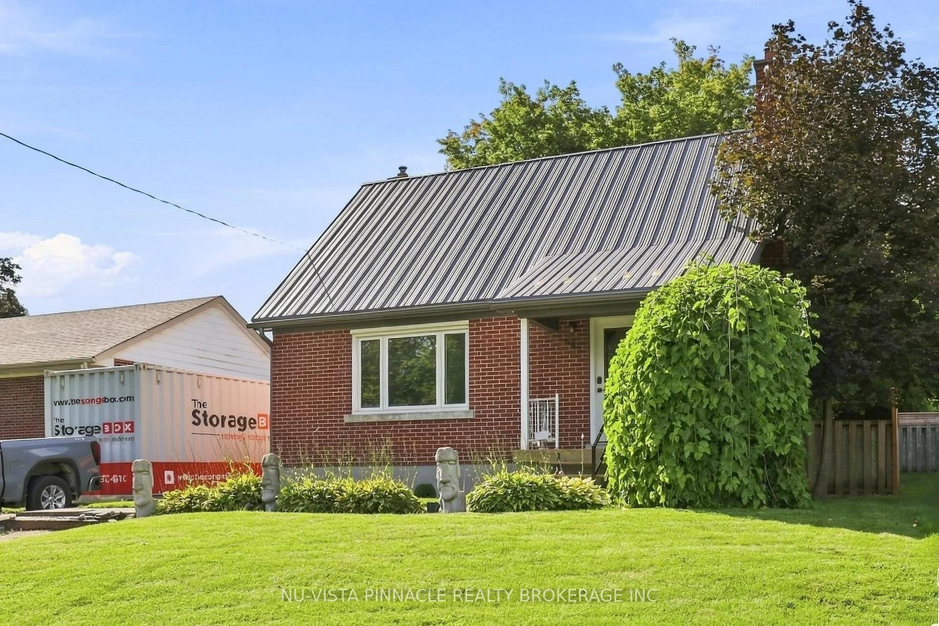 Photo 10 of 442 Grandview Avenue, Wilmot, New Hamburg — HOMEH